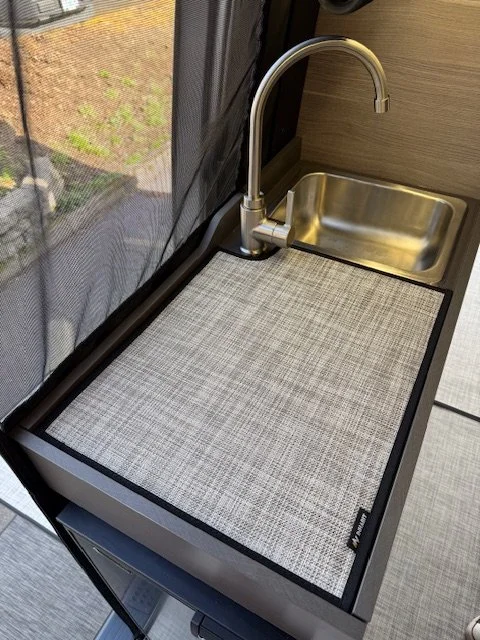 Launch/Terrain Countertop Mat