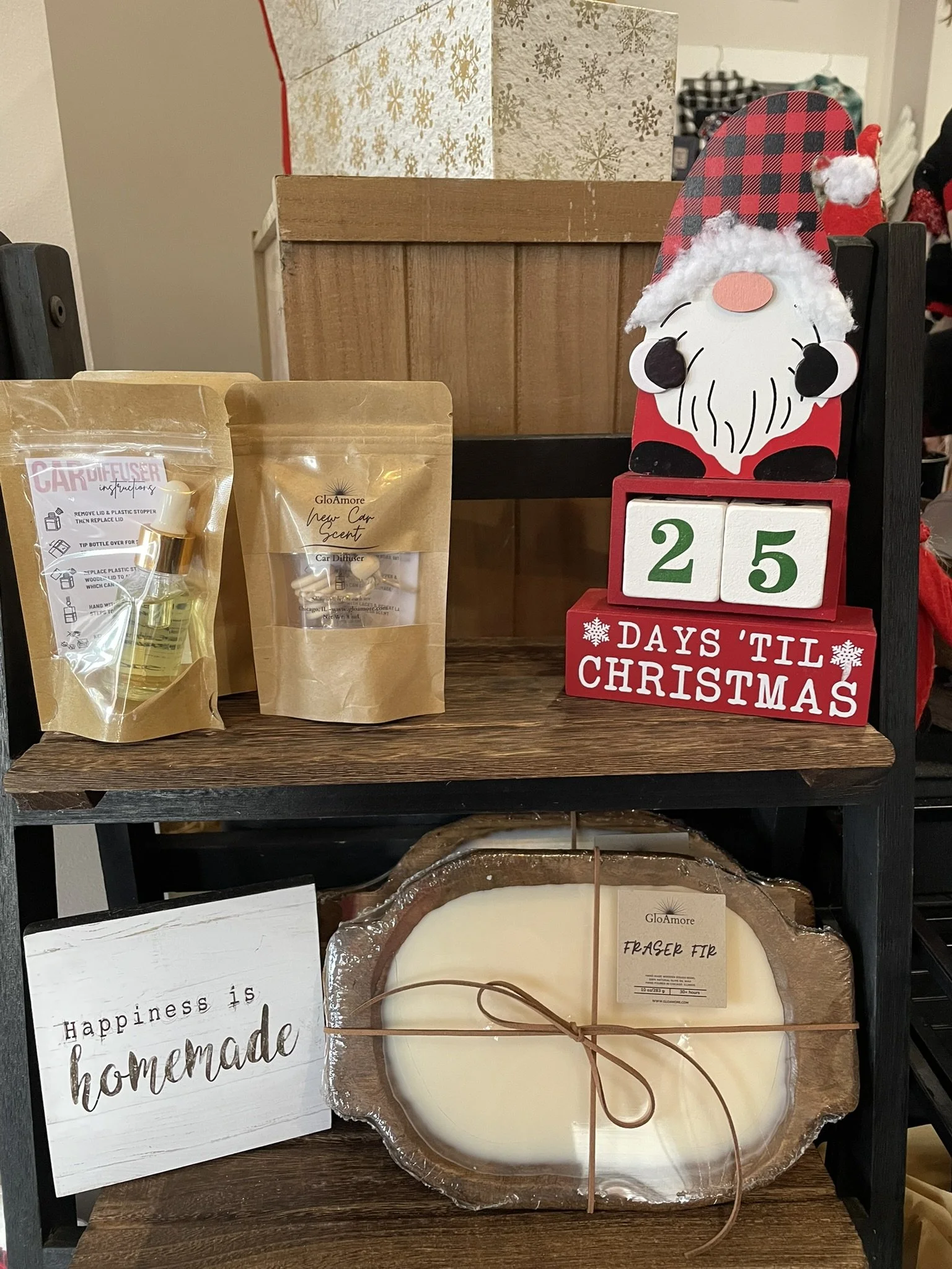 GloAmore Candles and Decor.JPEG