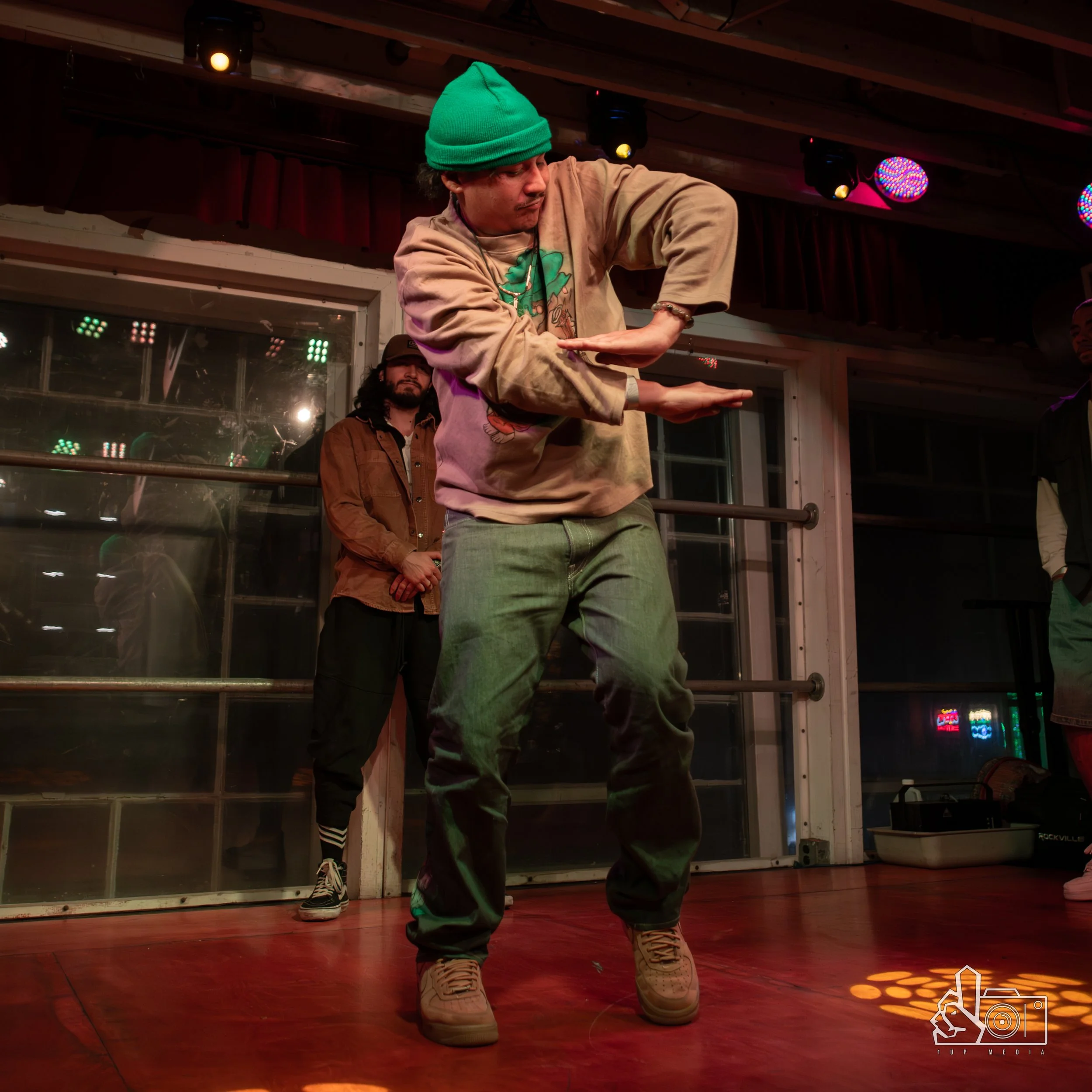 GetDown20261Up-132.jpg