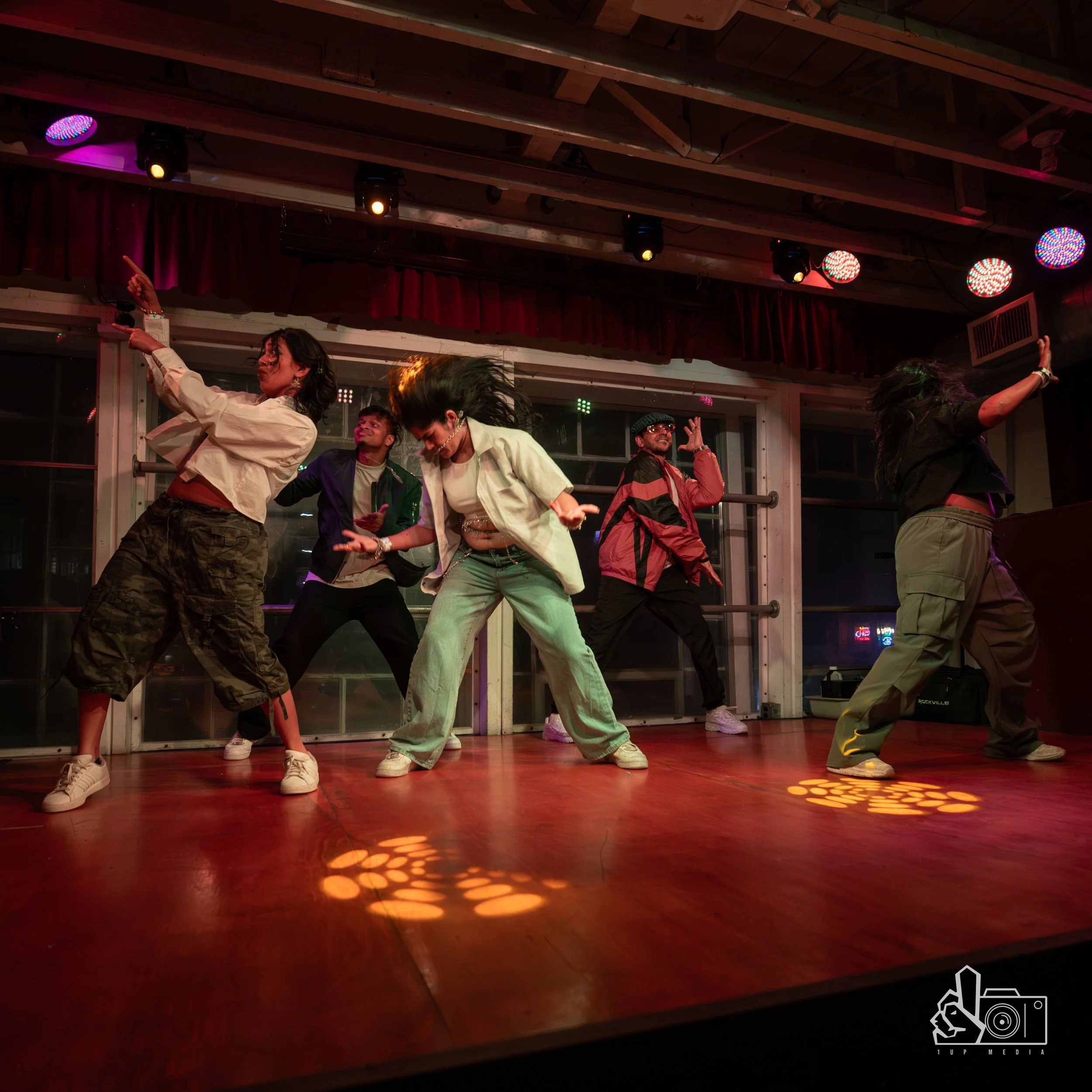 GetDown20261Up-176.jpg