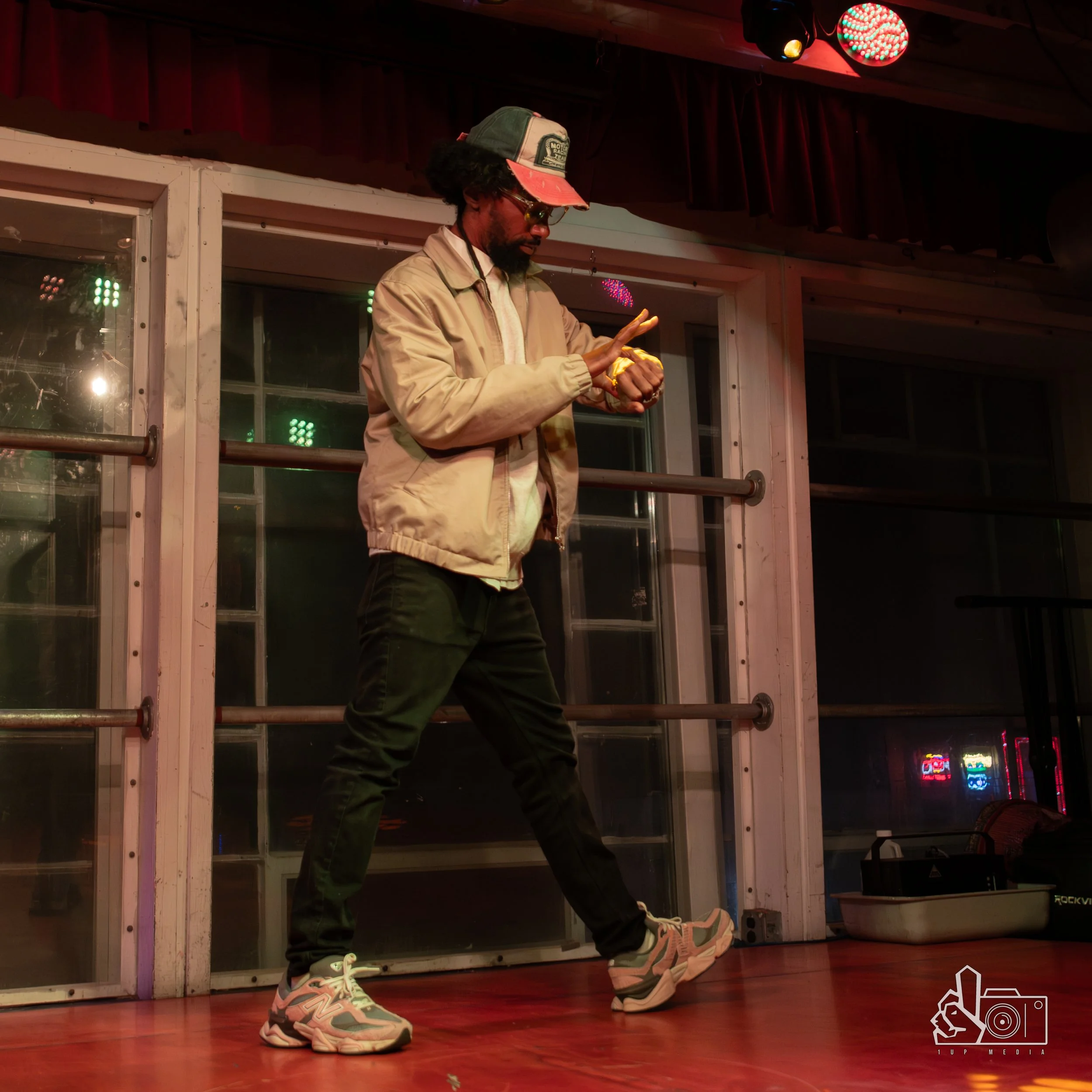 GetDown20261Up-277.jpg