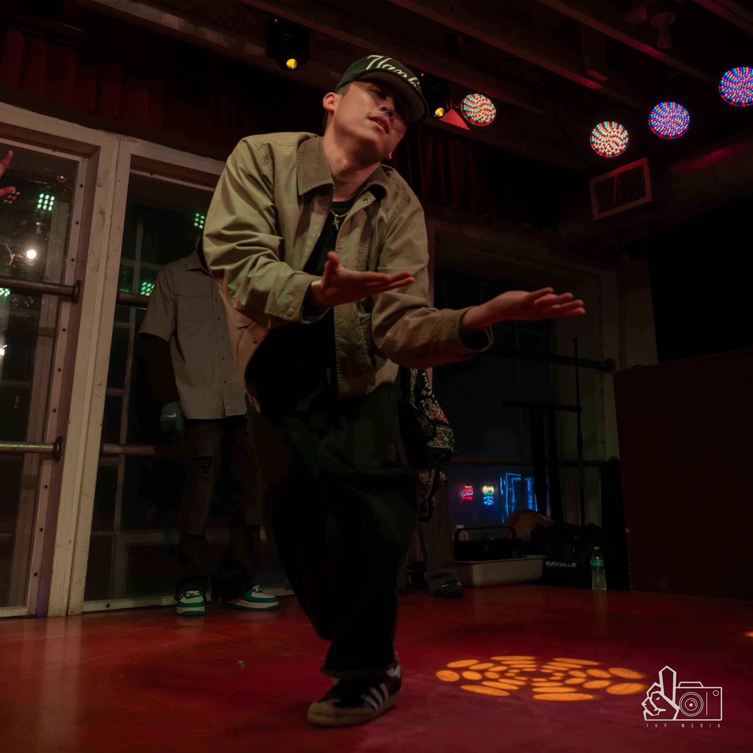 GetDown20261Up-116.jpg