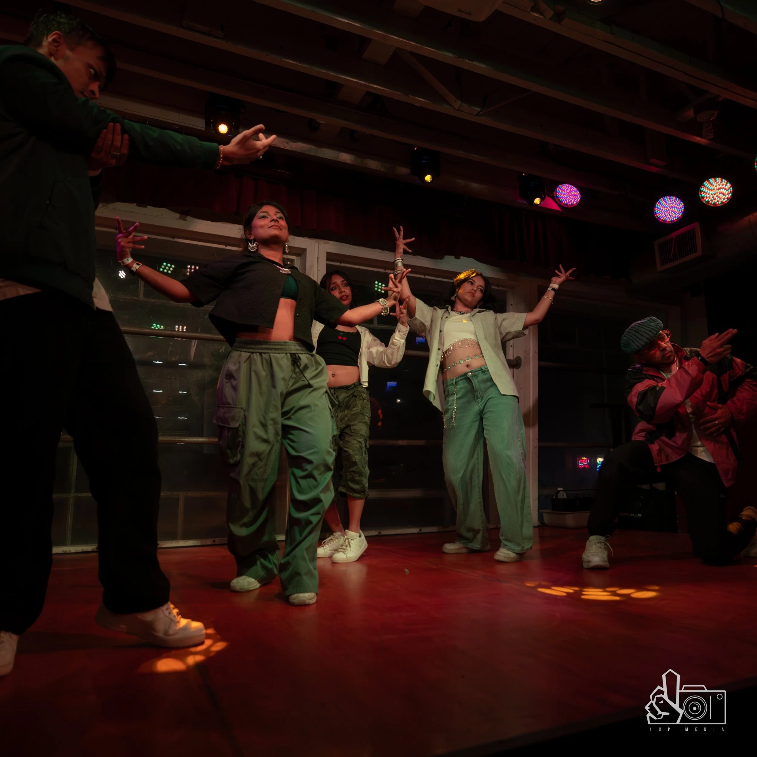 GetDown20261Up-164.jpg
