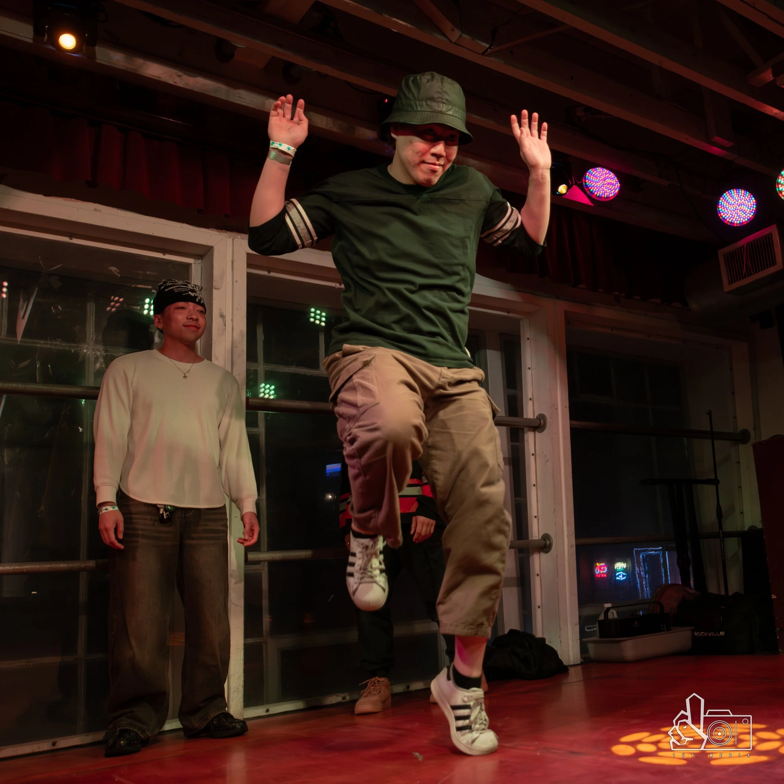 GetDown20261Up-134.jpg