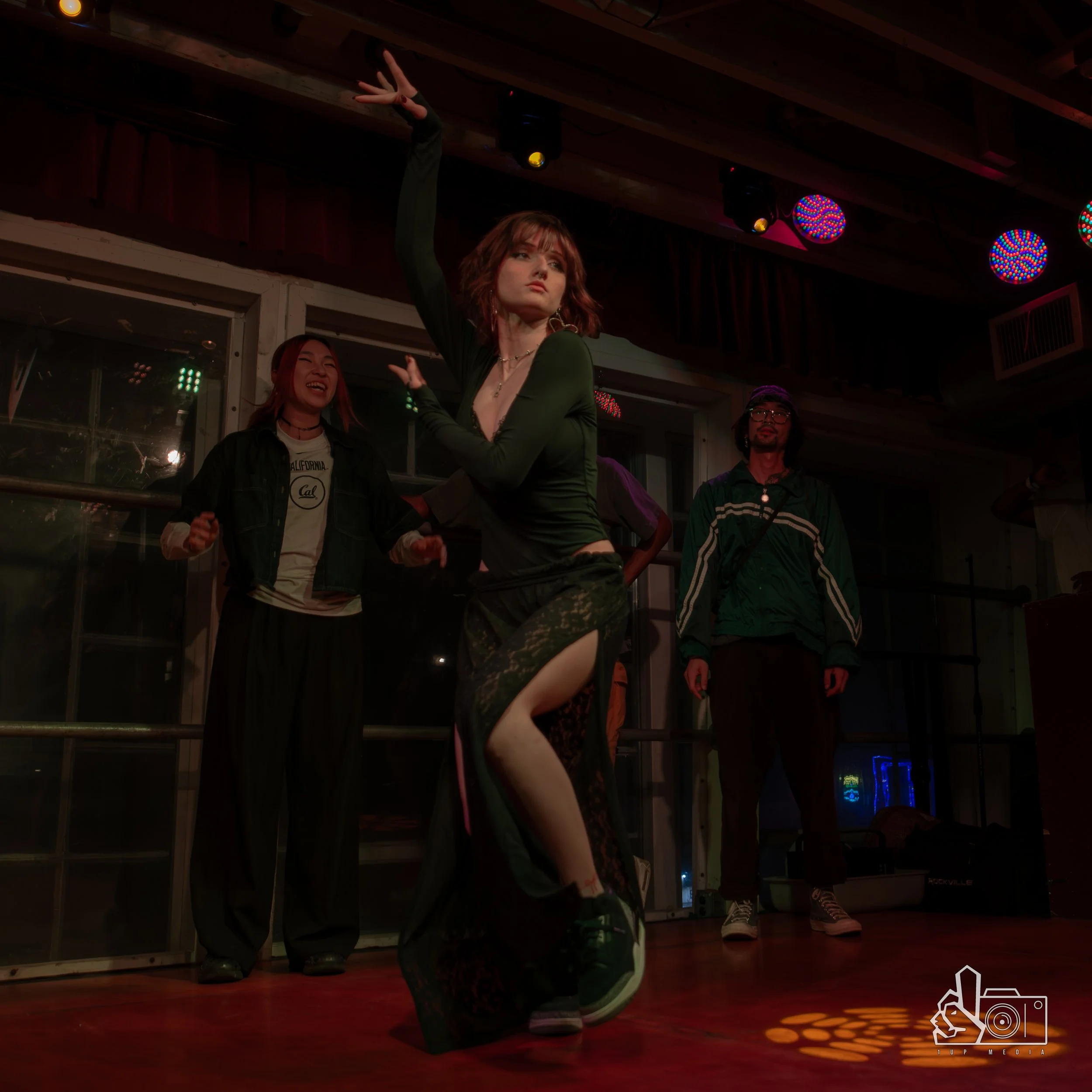 GetDown20261Up-158.jpg