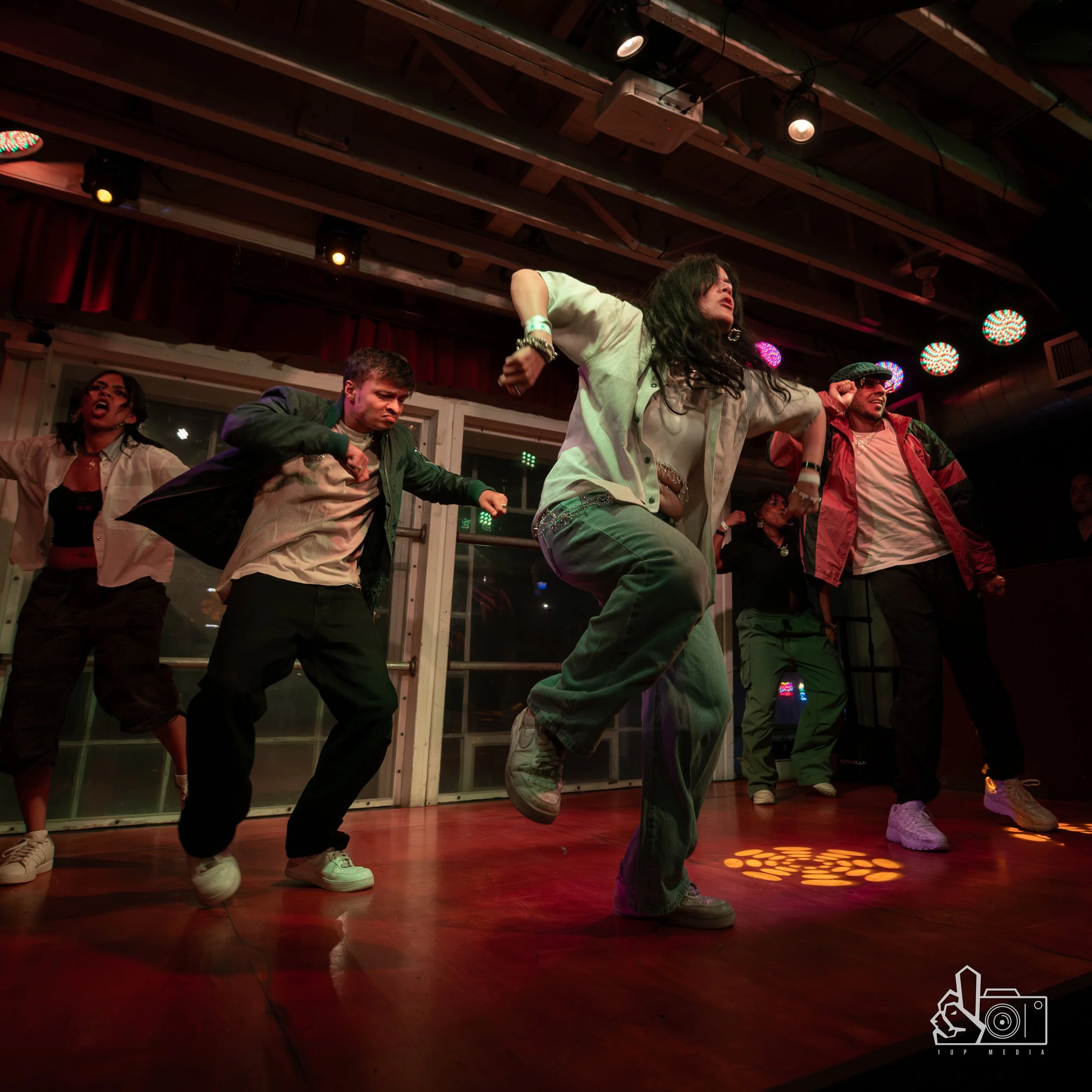 GetDown20261Up-171.jpg