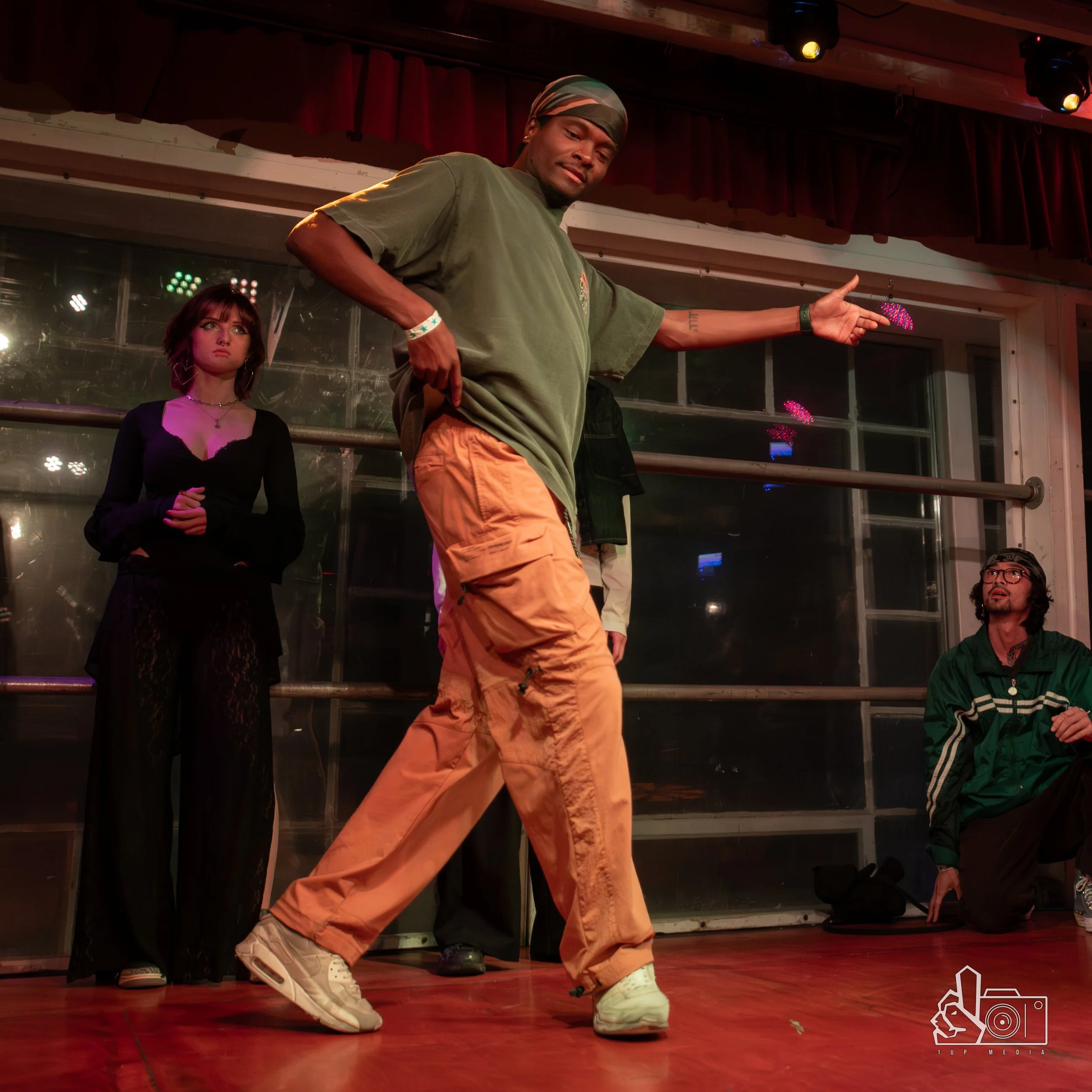 GetDown20261Up-156.jpg