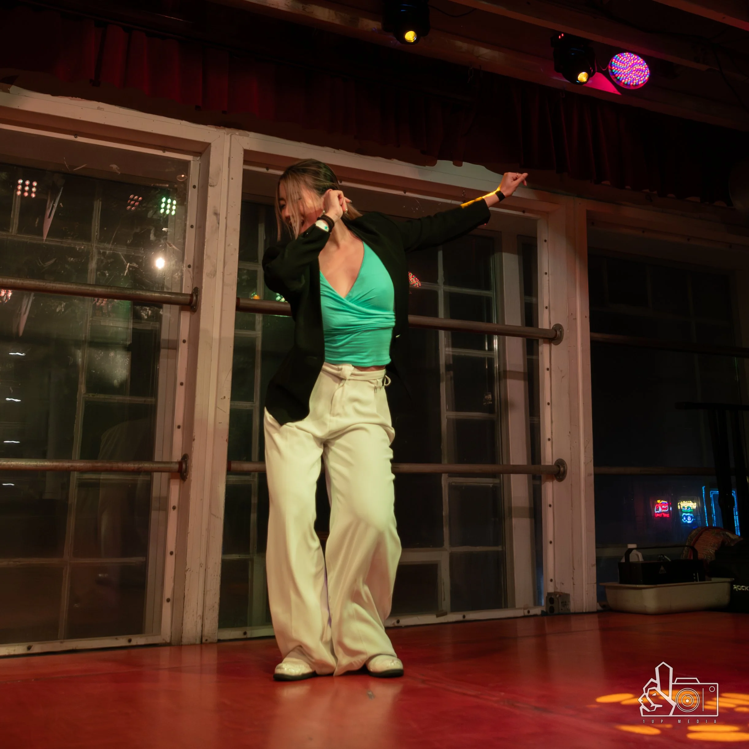 GetDown20261Up-262.jpg