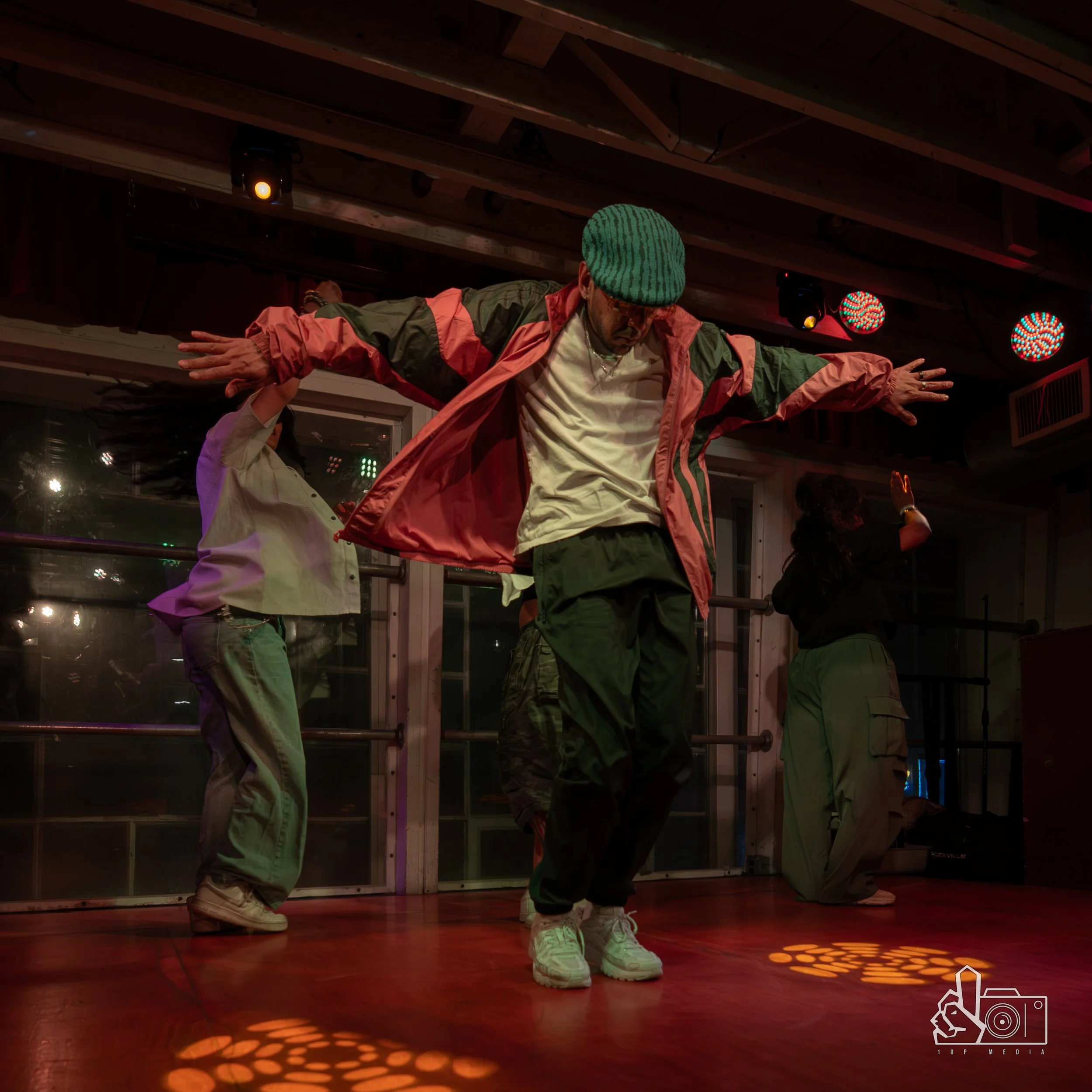 GetDown20261Up-169.jpg