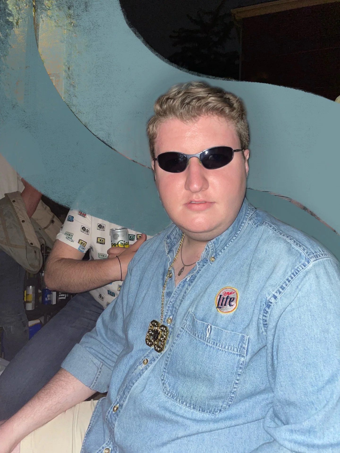 Are you ready to level up your dating game? Looking to impress some lucky lady? The Rizzler says the key to winning her heart is actually quite simple, head to your local mall and buy her a pink Lamborghini, duh!!!

Conor and I take to the podcast to