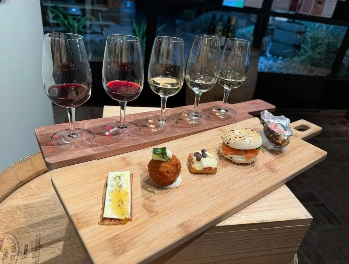 Day one done and what a beauty — the winter sun was shining, glasses were clinking, and our cellar doors were full of life π·βοΈ
If you missed it, don’t worry — there’s still time to explore our 9 boutique wineries at Open Cel