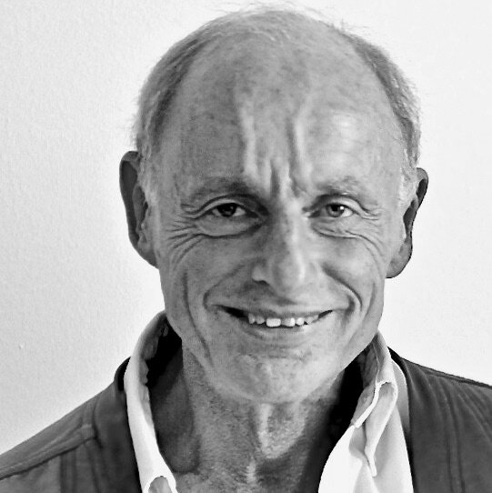 Gæst: Peter Engberg, Filminstruktør og medlem af Eventyrernes Klub. Har gennemført et overgangsritual med sin søn.