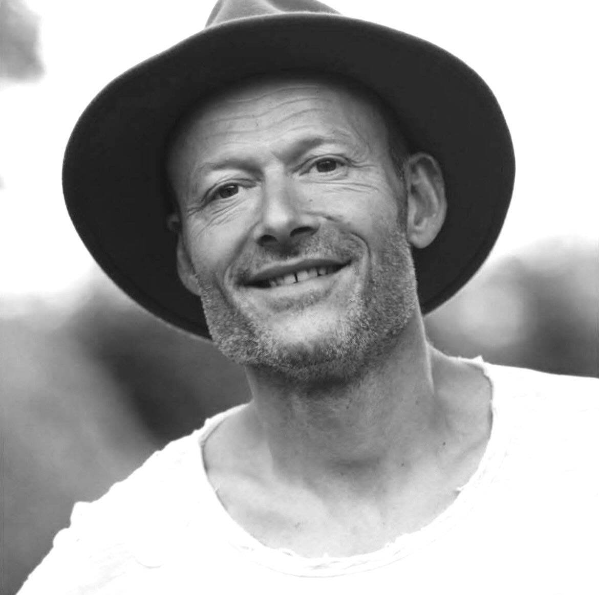 Kristoffer August