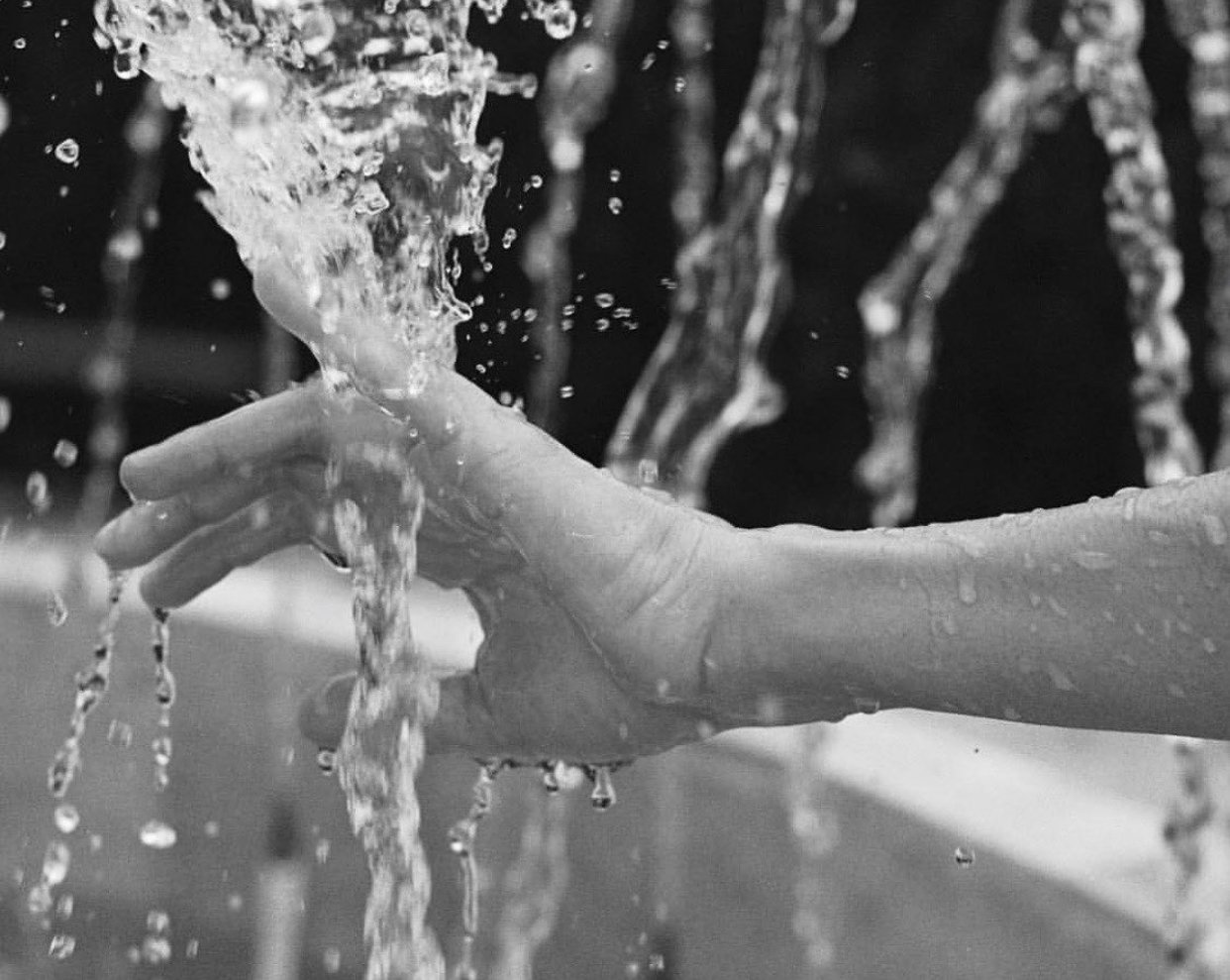 Clean Beauty with Jazmin Alvarez - Founder of Pretty Well Beauty