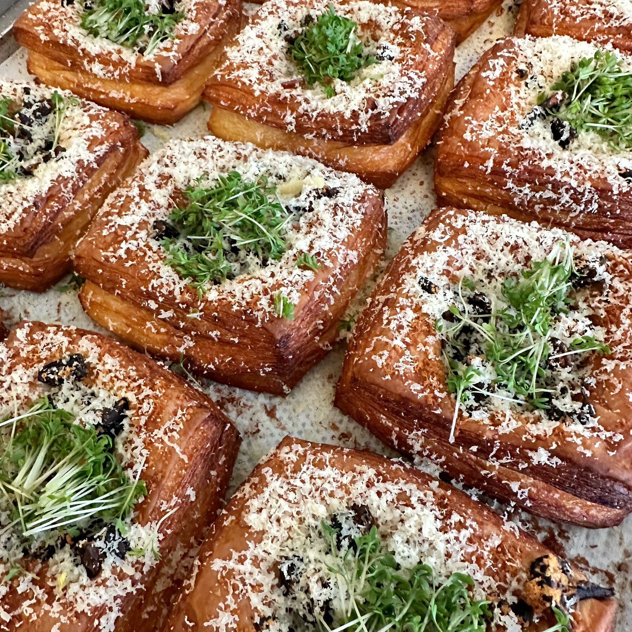 Savoury Danish!👑 Mushroom, Parmesan, microgreens 🍄🧀🌱🫠