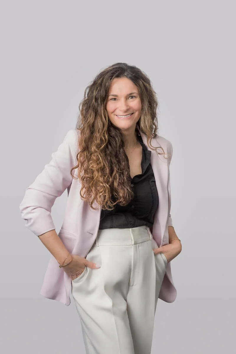 retrato corporativo em fundo neutro - joao bizarro fotografia 4