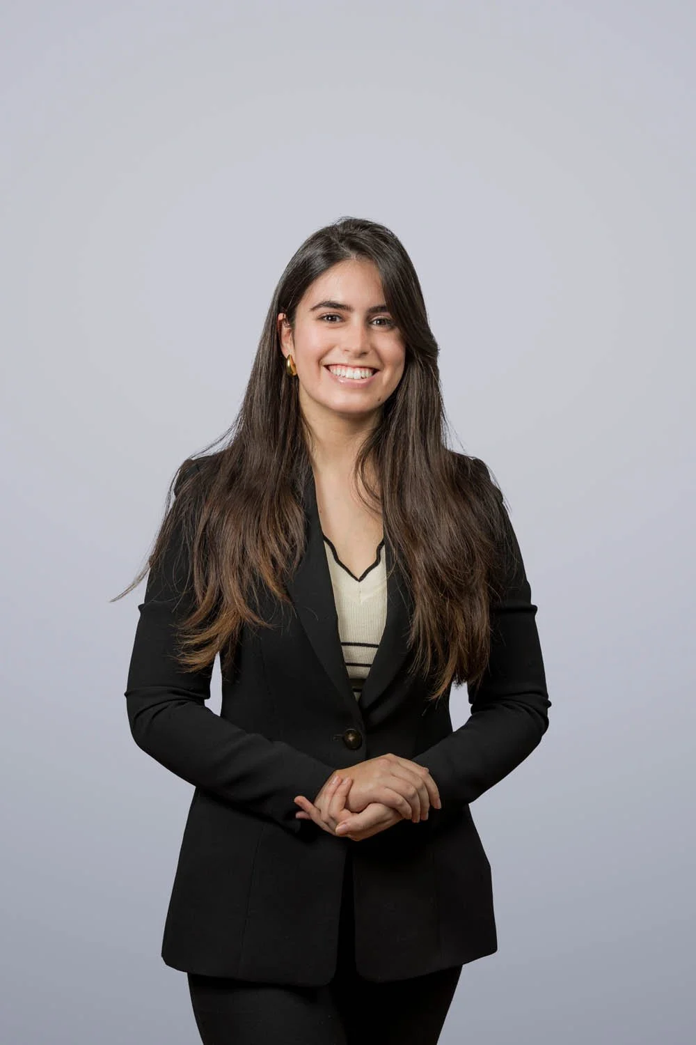 retrato corporativo em fundo neutro no Porto