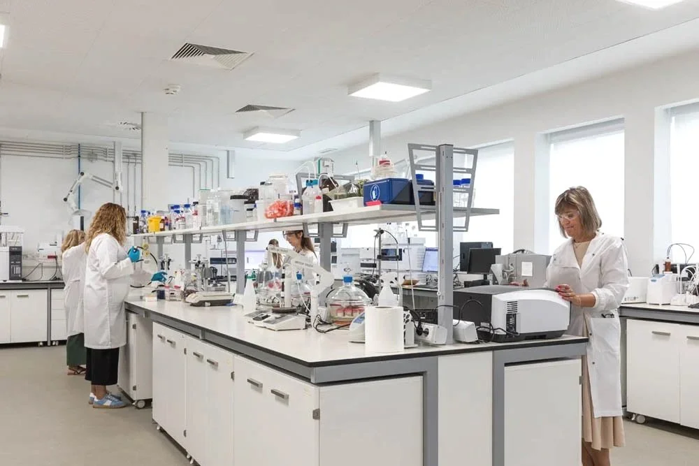 Fotografia de ambientes de trabalho, joao bizarro fotografia, laboratório 3