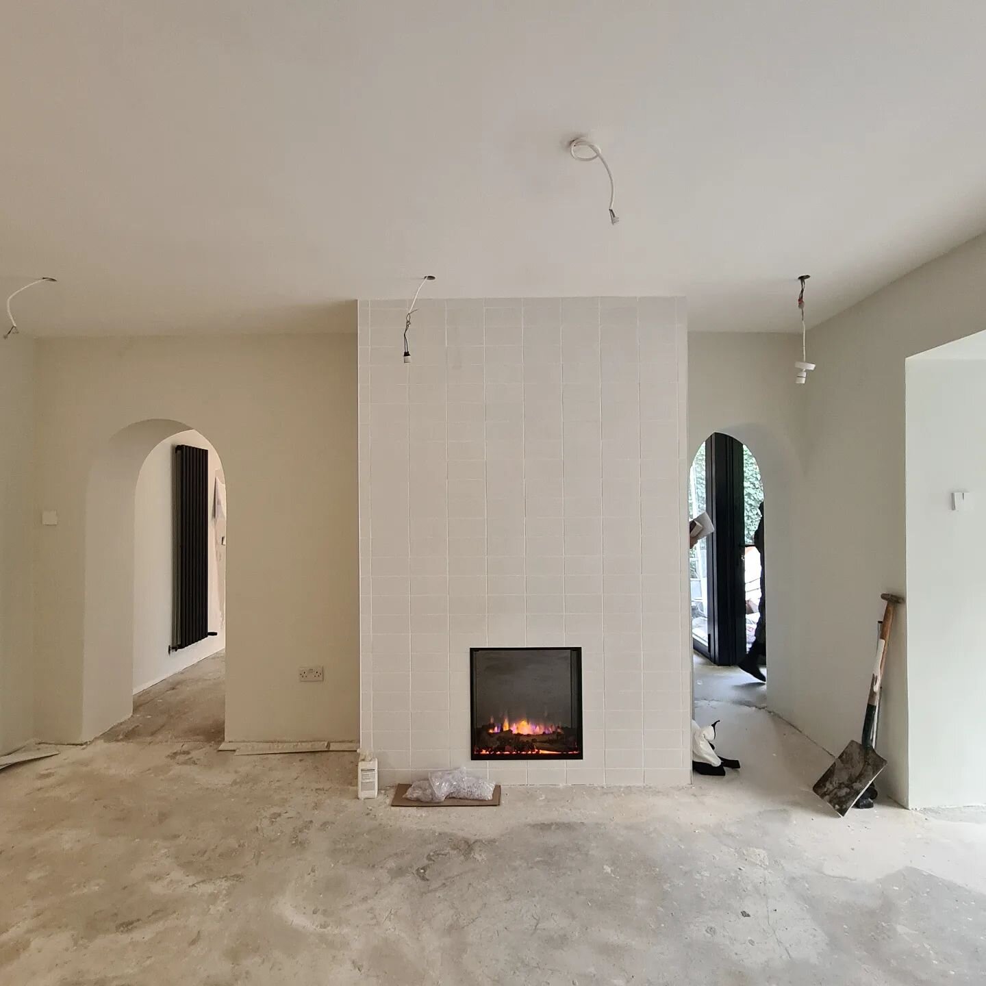 Todays site visit. This mews house is almost at the finish line. Its so cozy already. #midcenturymodern #midcenturymews #dublinmewshouse #midcenturyhome #keepitsimple