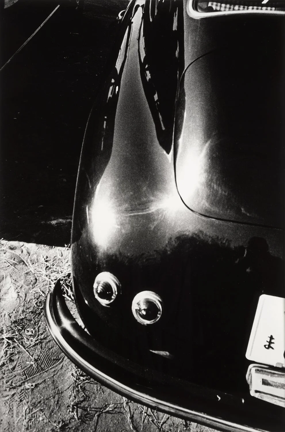 Daido Moriyama. Fender, Minato-ku, Tokyo, 1990 (DM11)