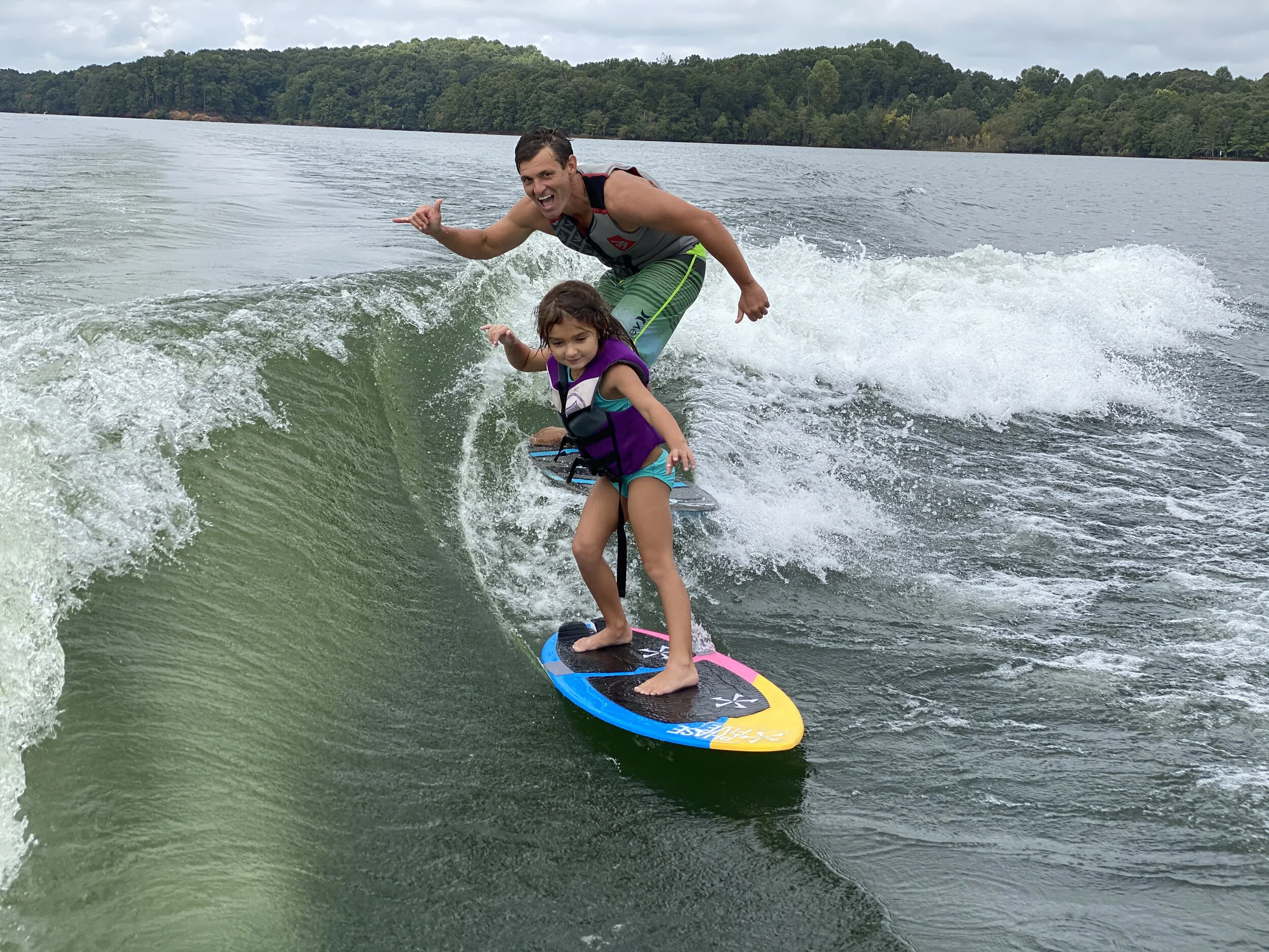 5 STEPS HOW TO TEACH YOUR CHILD TO WAKESURF — CAPTAIN WATERSPORTS
