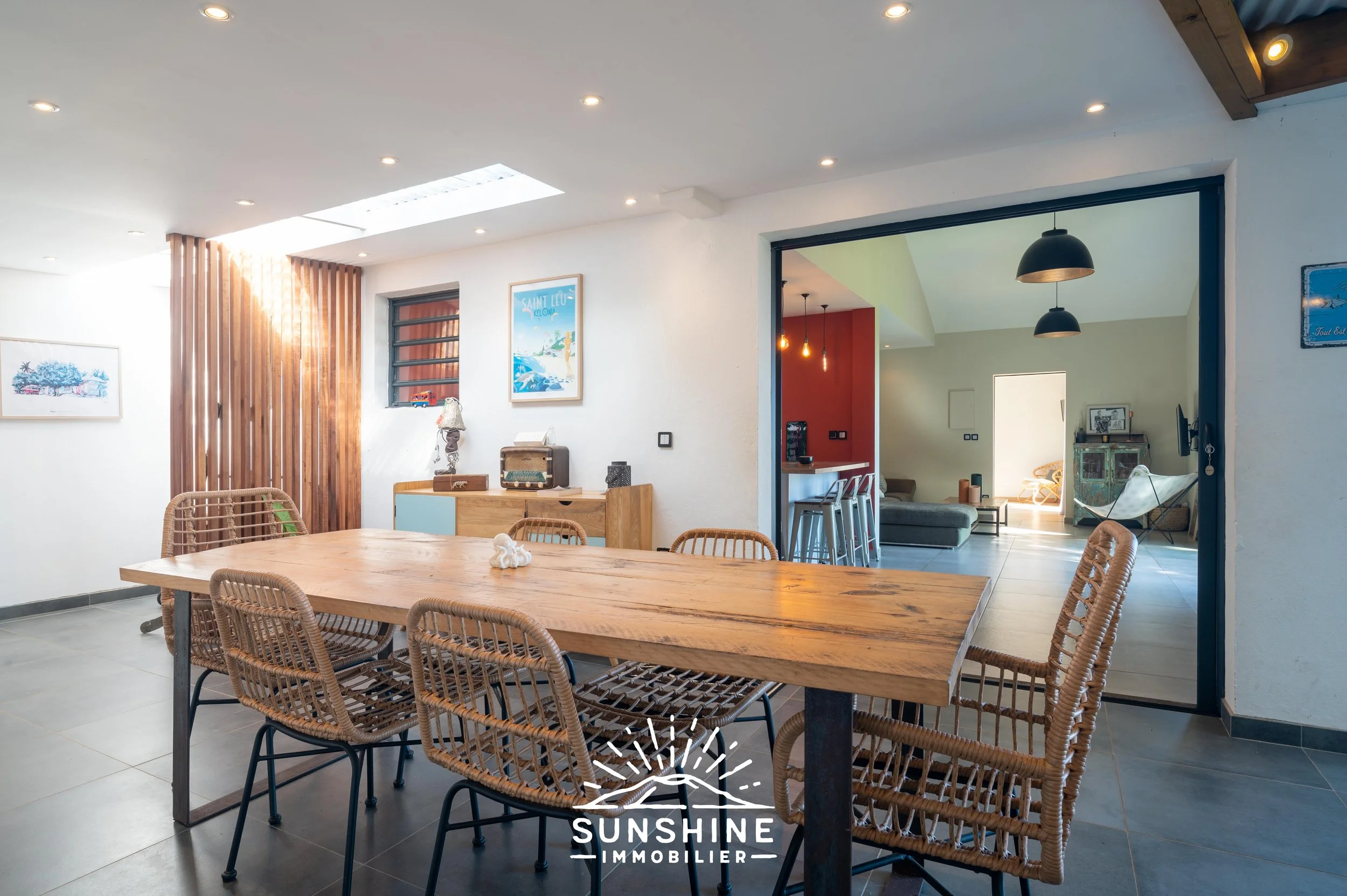 Villa familiale au centre de La Montagne, vue mer et piscine | VENDUE