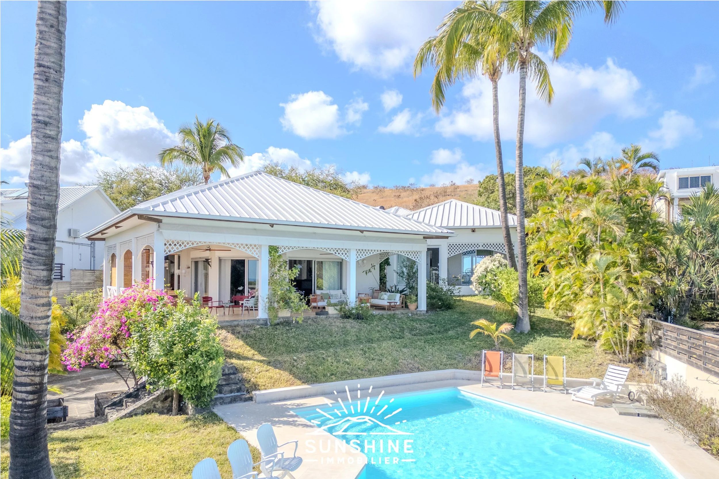 Villa familiale de standing, piscine et vue mer Saint Gilles les Bains | 1 500 000 € FAI