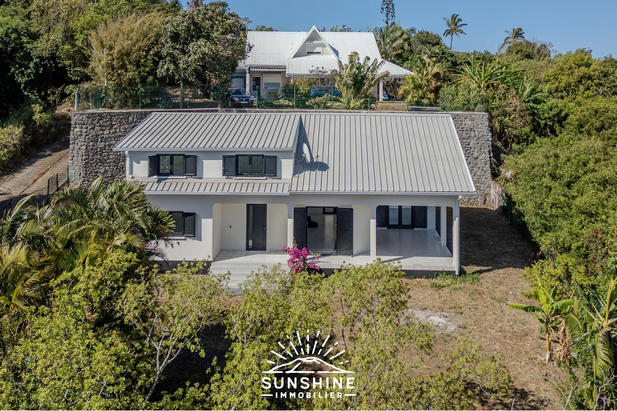 Villa 5 pièces vue mer et grande varangue la Montagne | 1 600 € CC