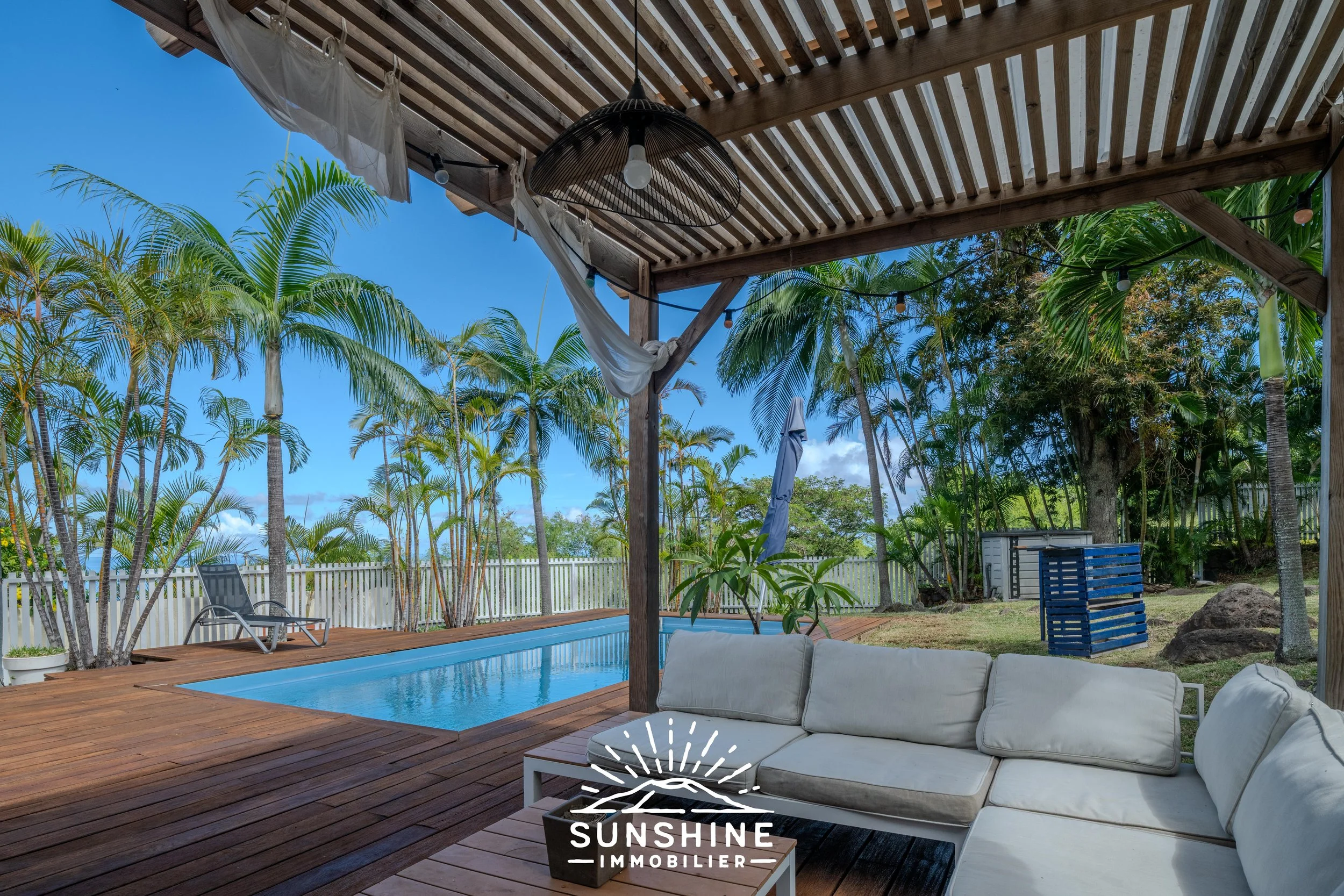 Maison 5 pièces de plain-pied avec piscine La Montagne | SOUS OFFRE