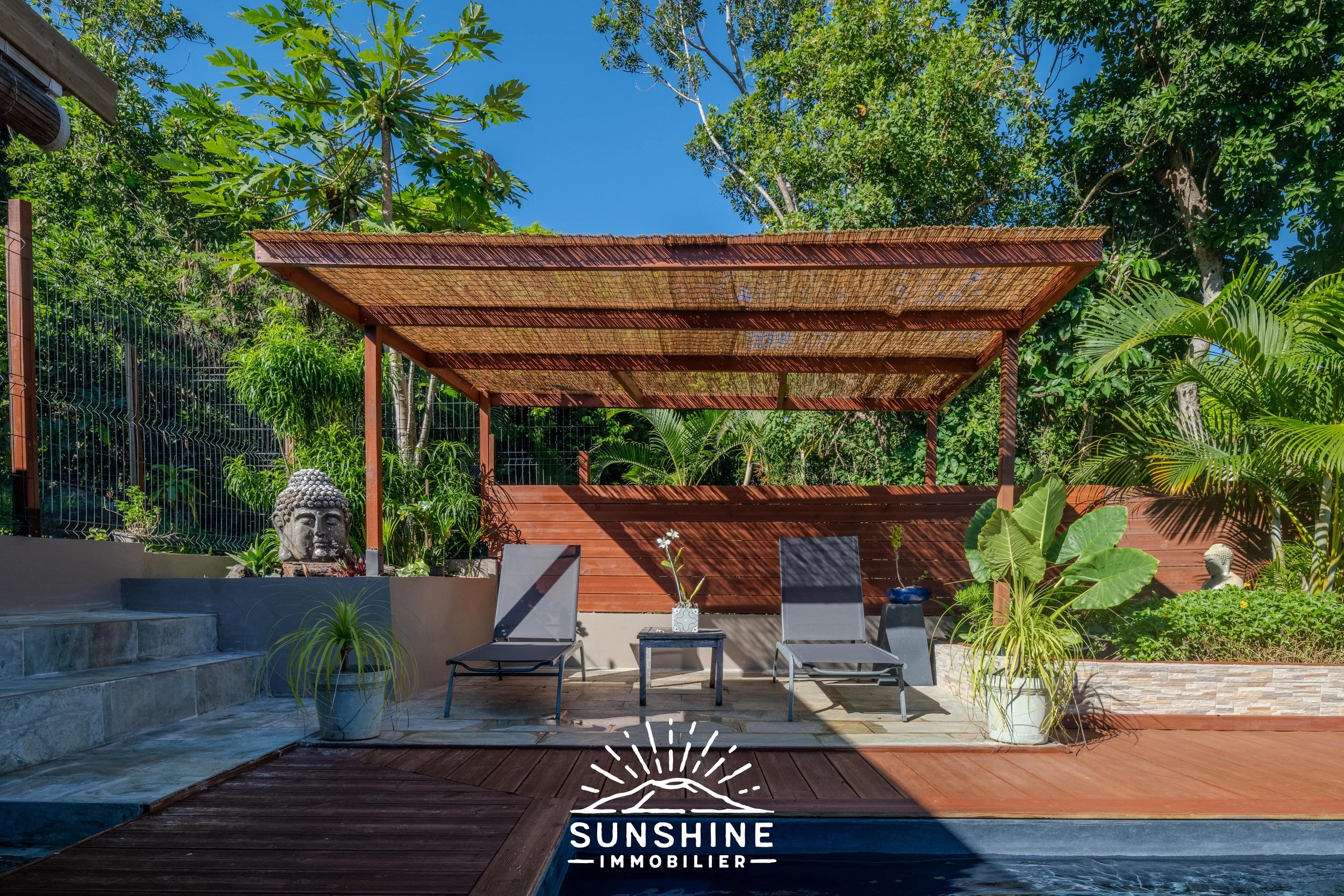 Maison 4 pièces de plain-pied avec piscine La Montagne | 390 000 € FAI