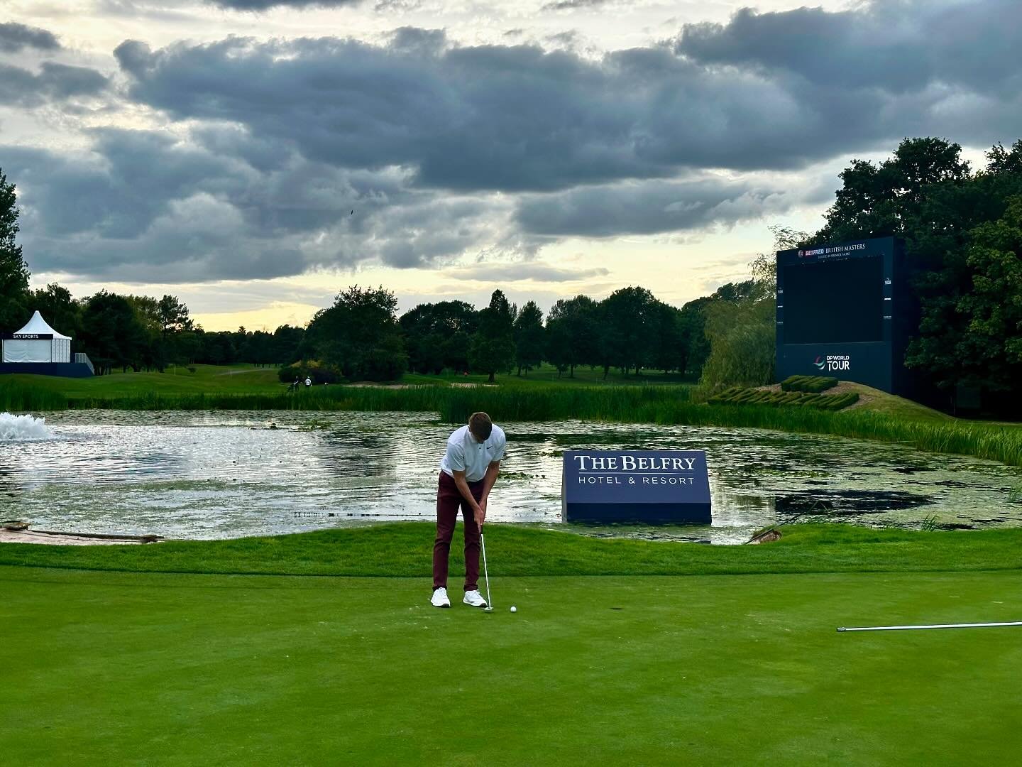 Had so much fun playing ⛳️ @thebelfryhotelandresort before @britishmasters The Brabazon course was 👌🏼😮&zwj;💨 

Slowly ticking off the best courses hole by hole 🏌🏼&zwj;♂️ 

#golf #golflife #golfclub #golfstrength