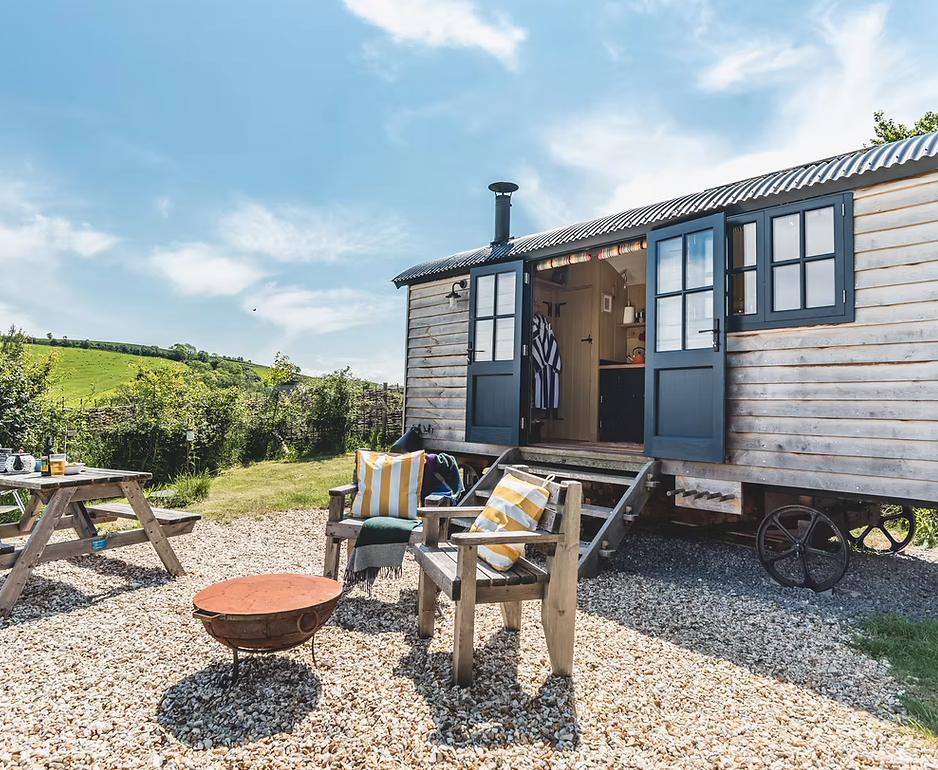 Luxury Shepherd's Hut at Old Rectory House Somerset
