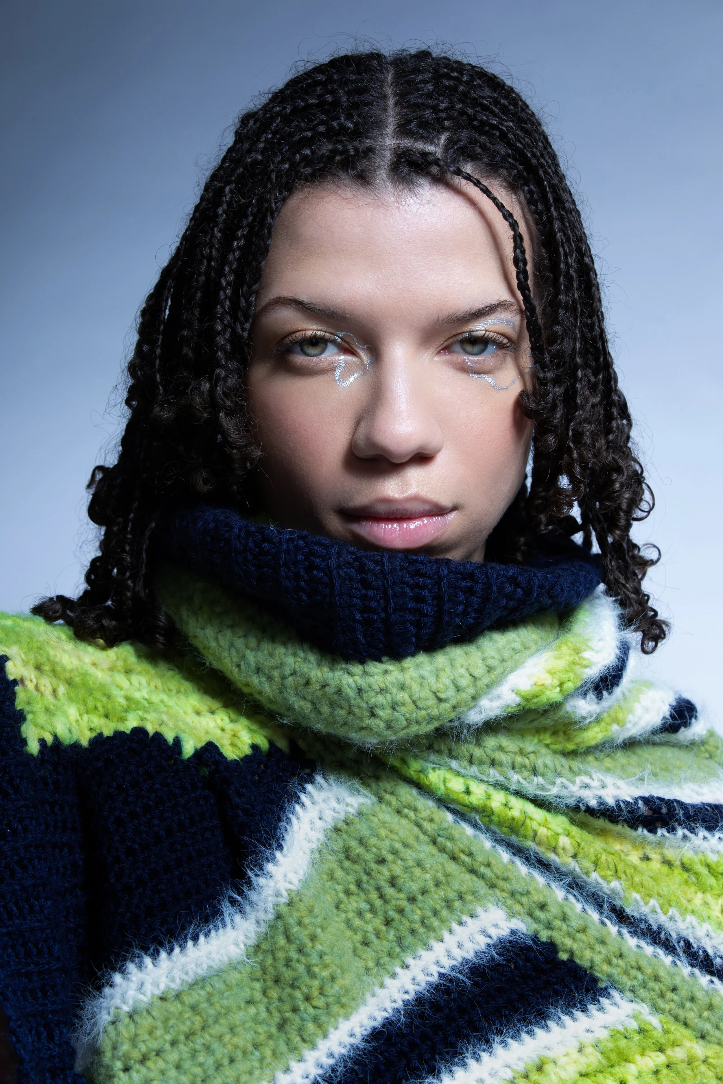 Model: @louisehenrion @nobabes.agency
Photographer: @leoni_jones
Fashion designer: @eva_laffut