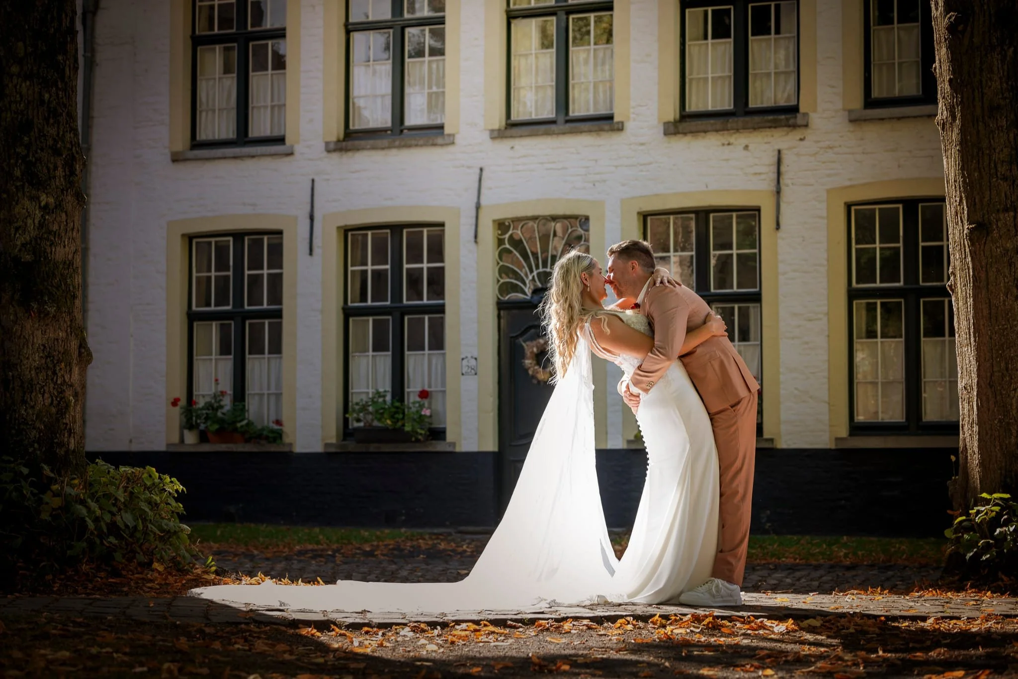 Hairstyling and makeup for the bridal team GLEAMBYELLEN