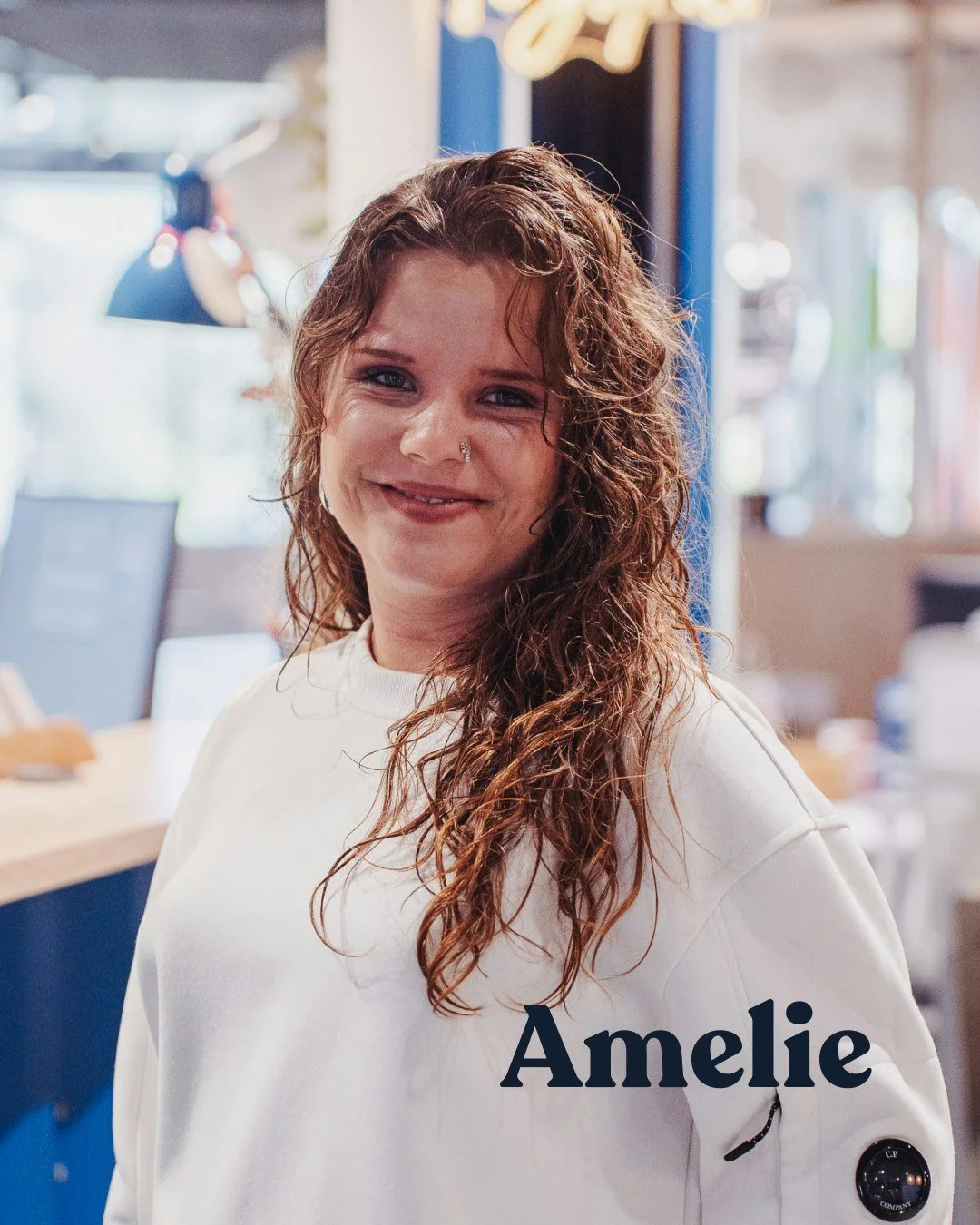 Meet Amelie! 💜

Was ich bei CORE so treibe:
Als Auszubildende zur Veranstaltungskauffrau dreht sich bei mir alles um Events. Gemeinsam mit meinem Team sorge ich daf&uuml;r, dass Menschen zusammenkommen und Veranstaltungen zu besonderen Erlebnissen w