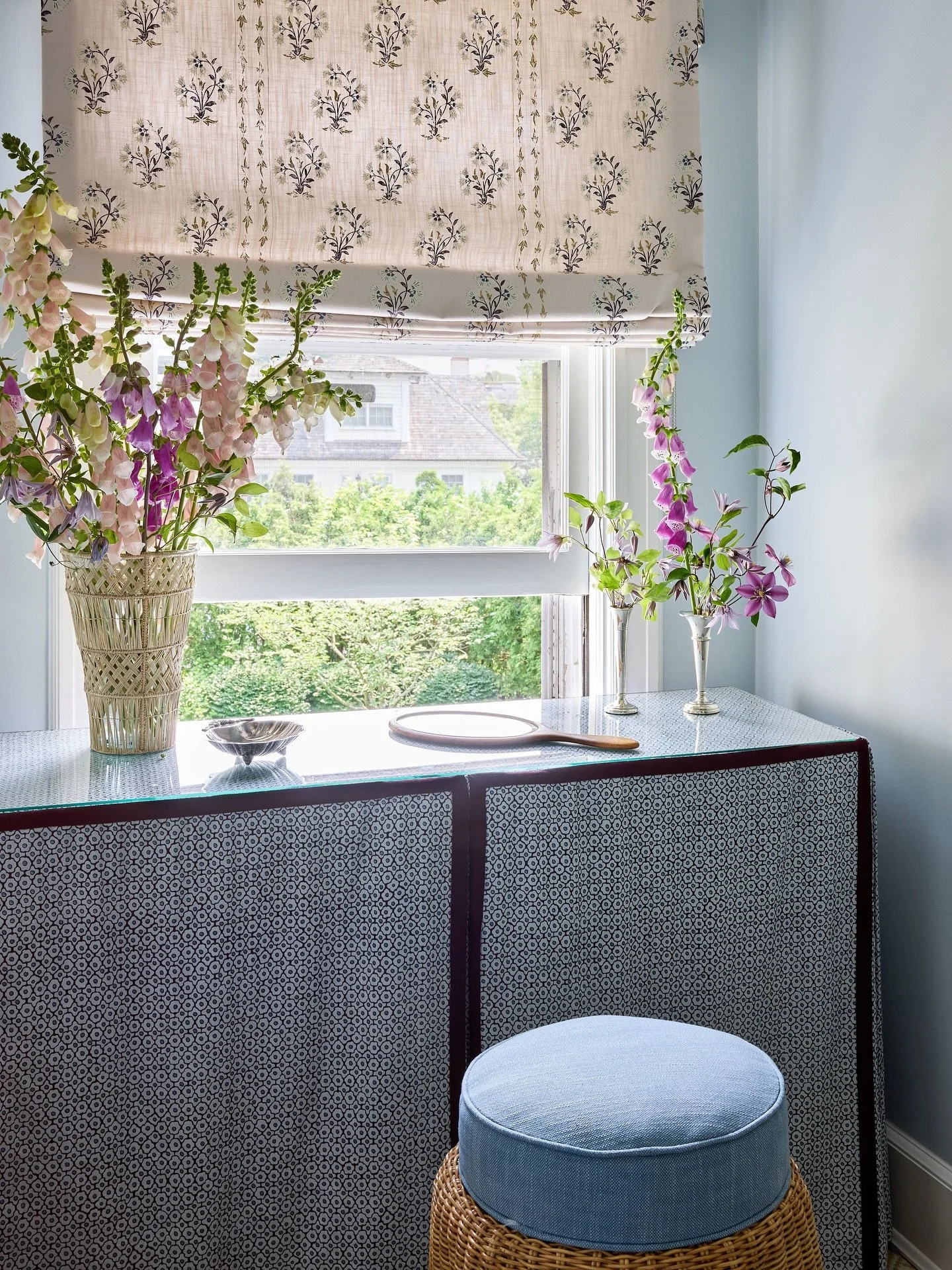 Fleeting summer Fridays.
📷 @kirstenrfrancis