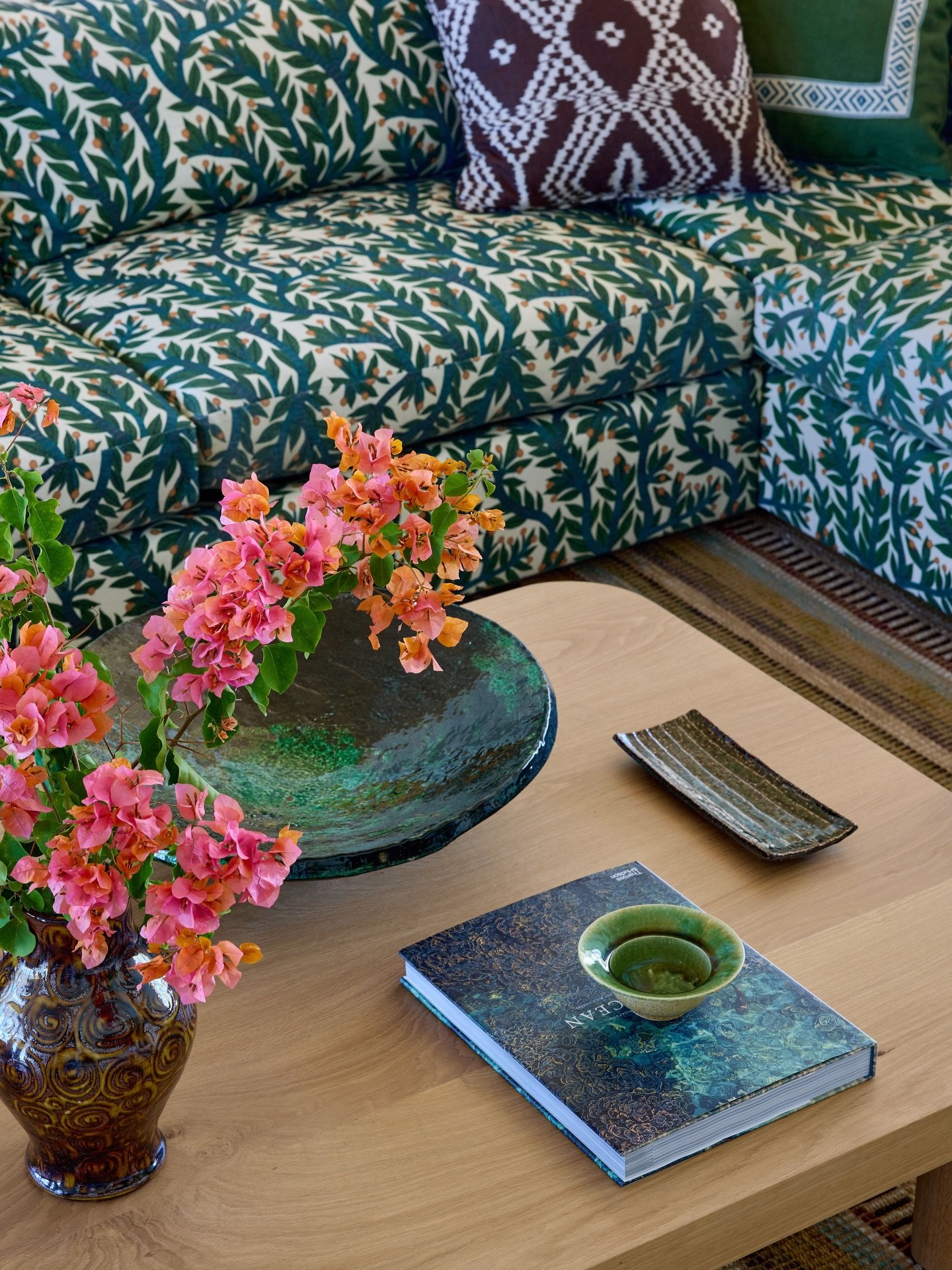 Happy Friday! It&rsquo;s been a week. The weather is still pretty cold and dreary here so I&rsquo;d like to escape into this detail shot. Instead you&rsquo;ll find me with a glass of wine watching the latest episode of Love Story. Is 3 too early to s