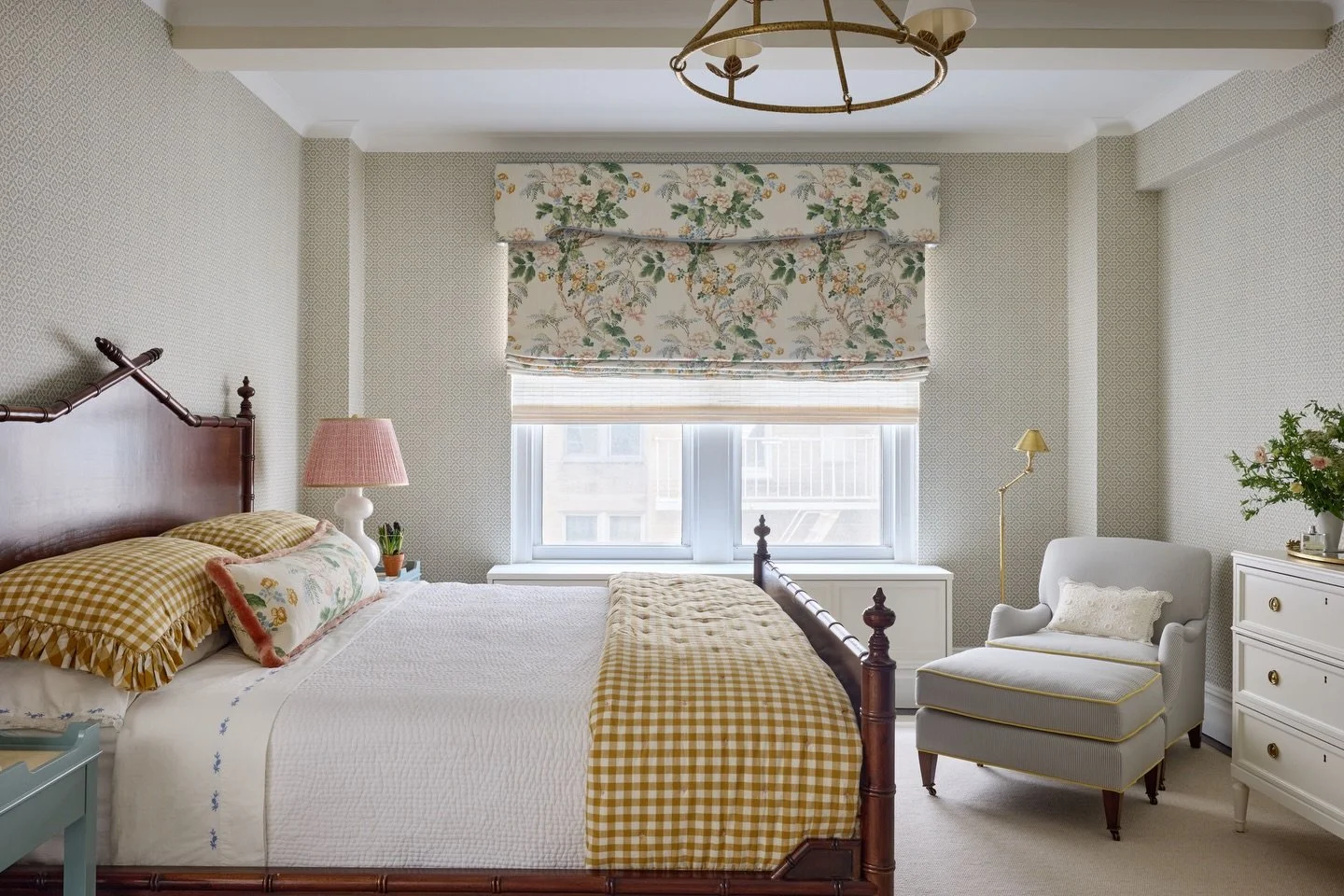 The algorithm seems to just want videos of people talking to the camera but I still want to see pretty pictures.
📷 @kirstenrfrancis