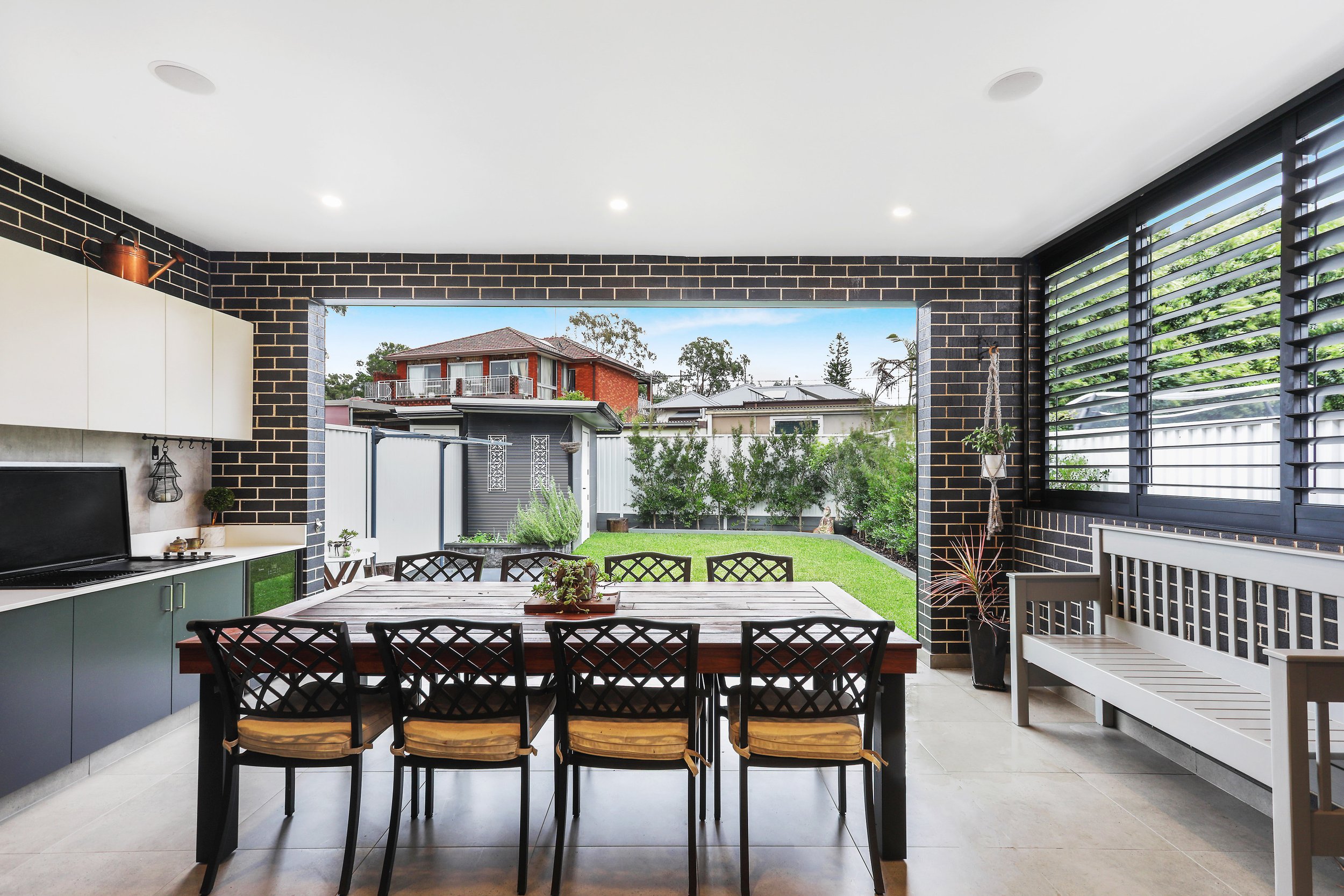 15a-Ruby-Road-Gymea-NSW-2227-10.jpg