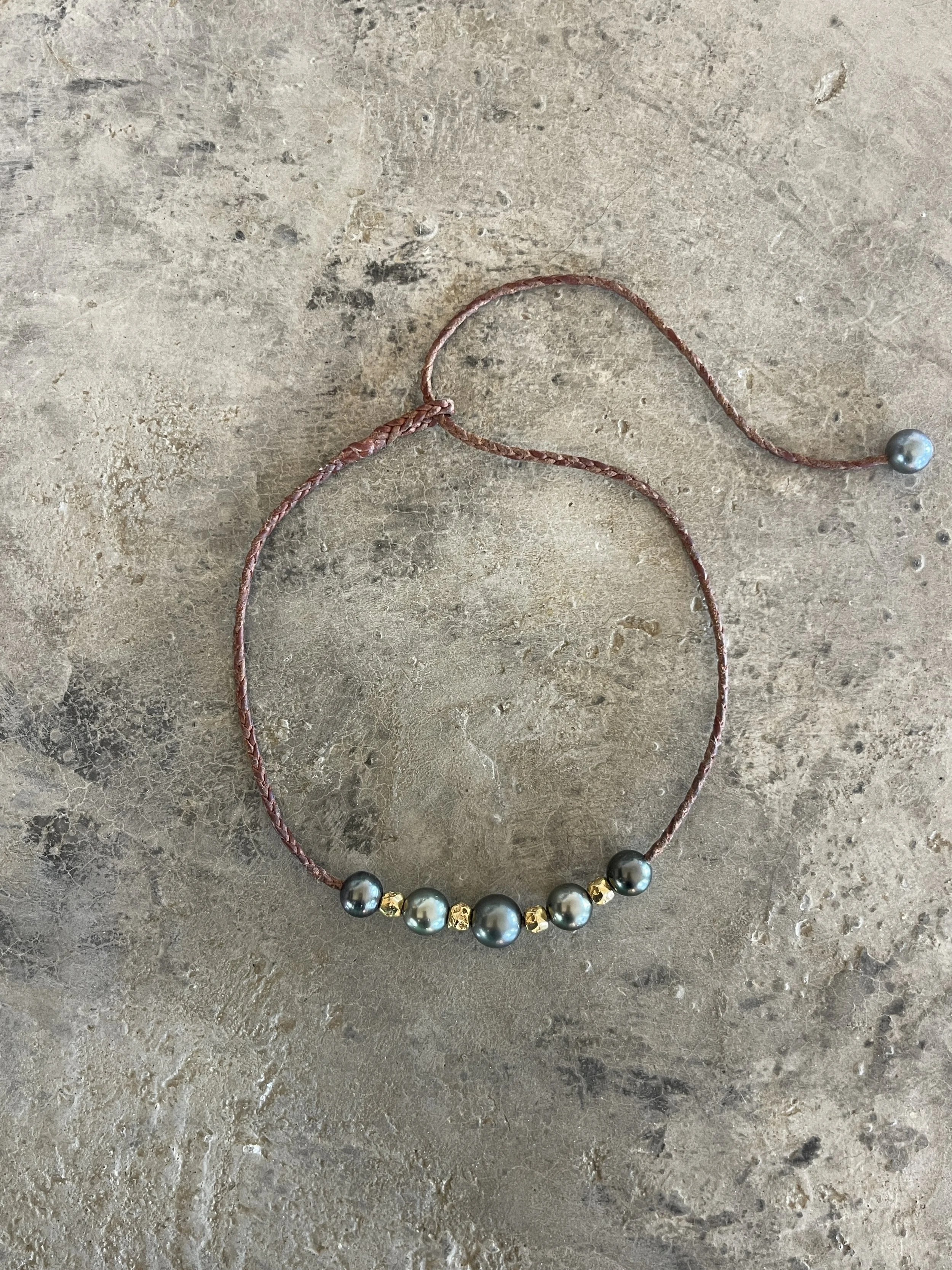 GOLD NUGGET CAROL NECKLACE