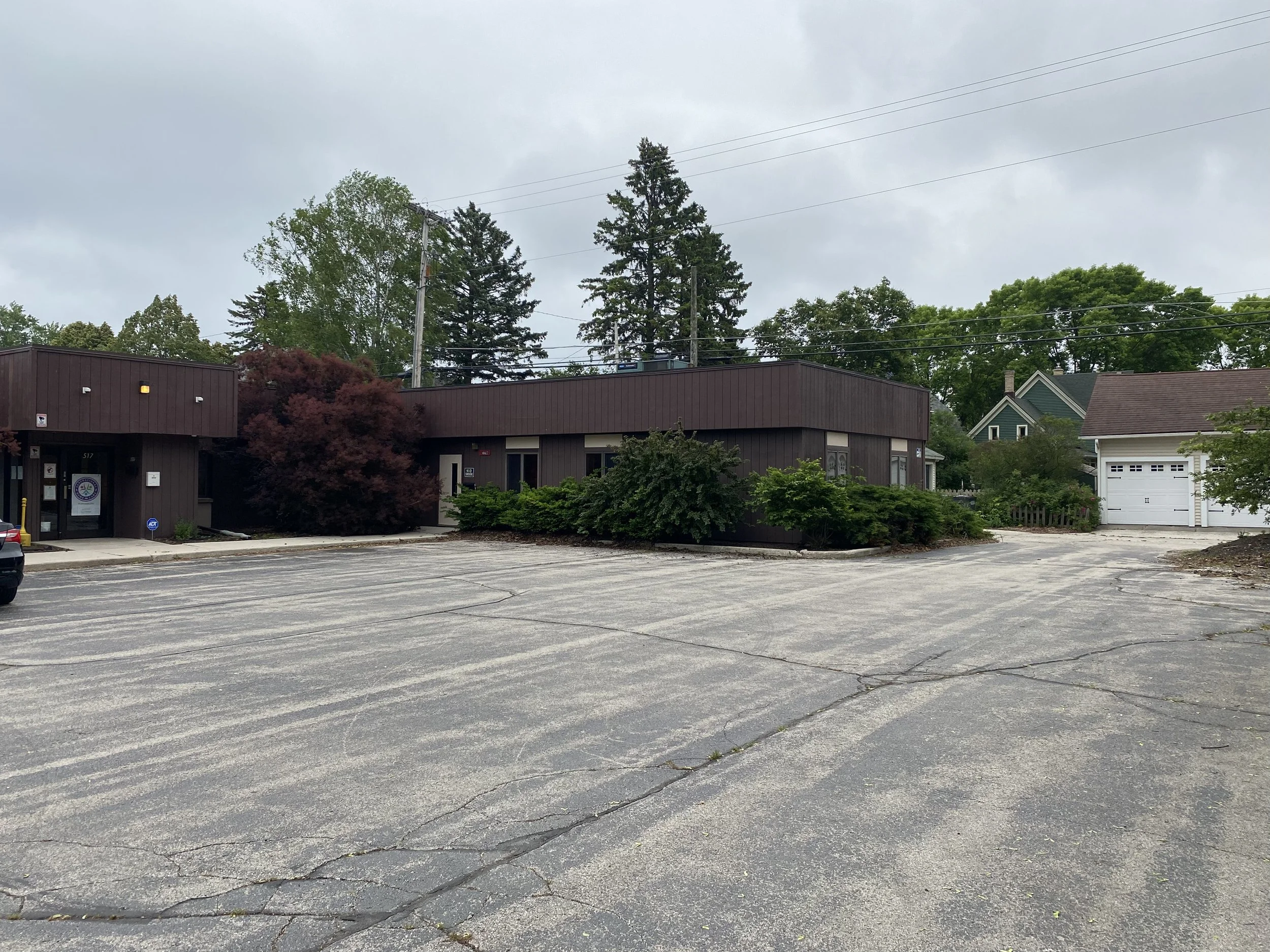 Neighborhood Office Space for Lease — NAI Pfefferle Commercial Real