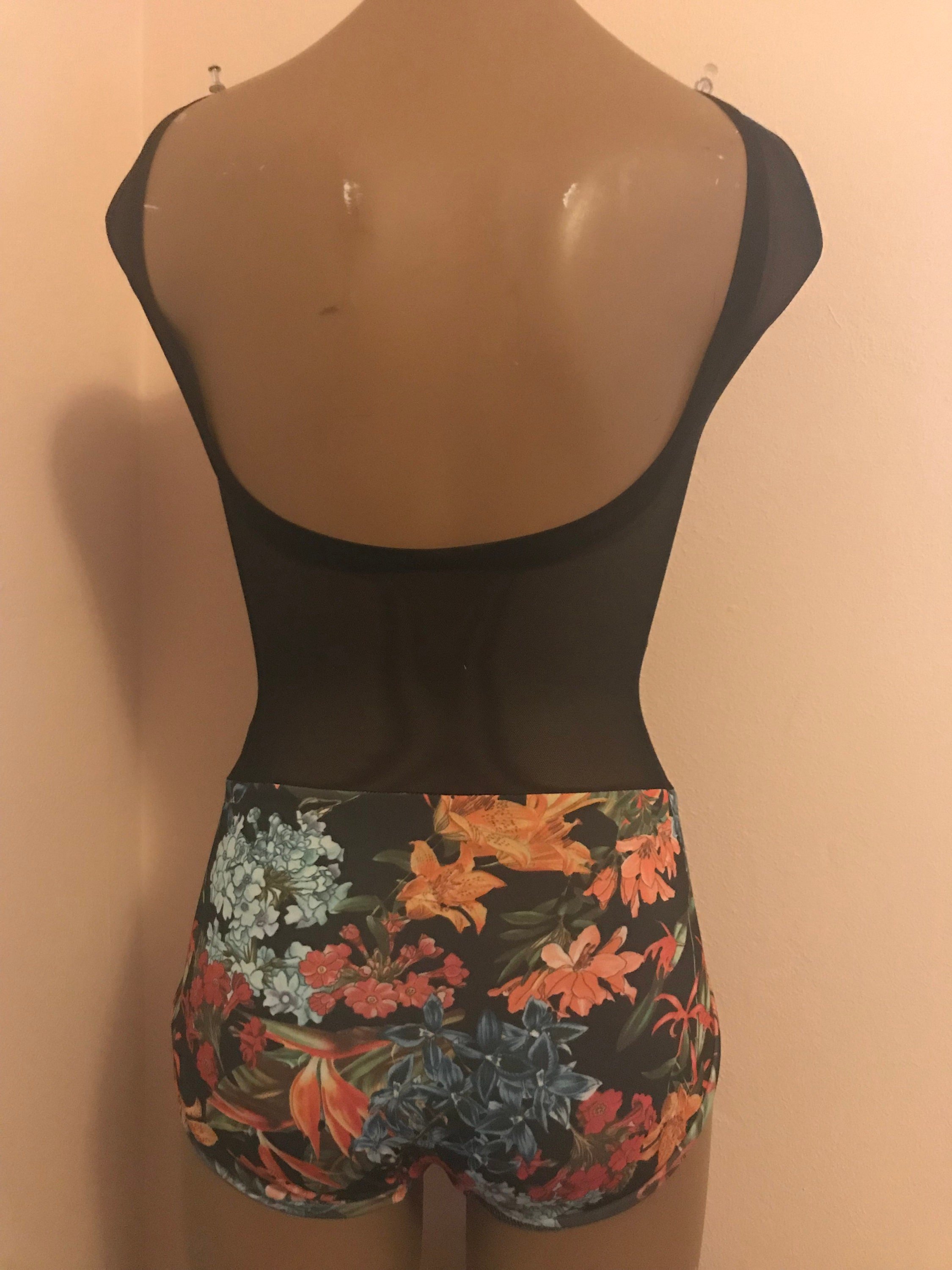 https://i.etsystatic.com/11077520/r/il/bcfc7f/1969144019/il_fullxfull.1969144019_6y89.jpg
