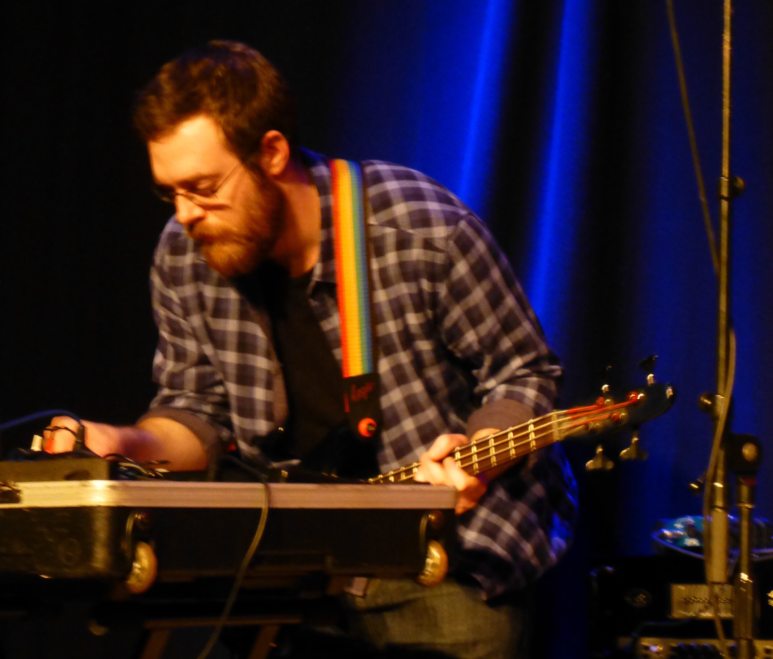 The_Hidden_Orchestra_@_Band_On_The_Wall,_Manchester_8-3-2013_(8542280658).jpg