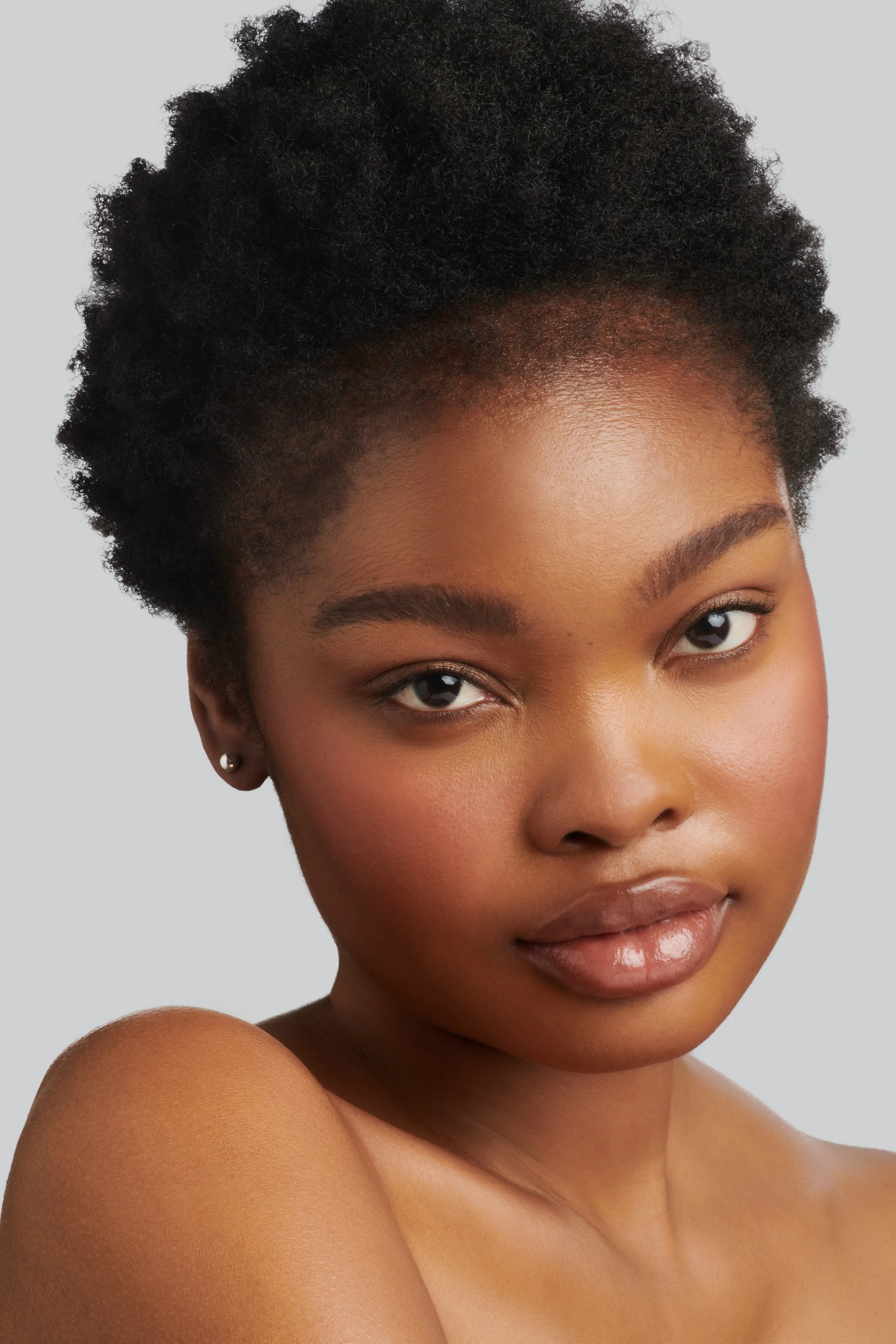 Favour_0110E_NaturalHair.jpg