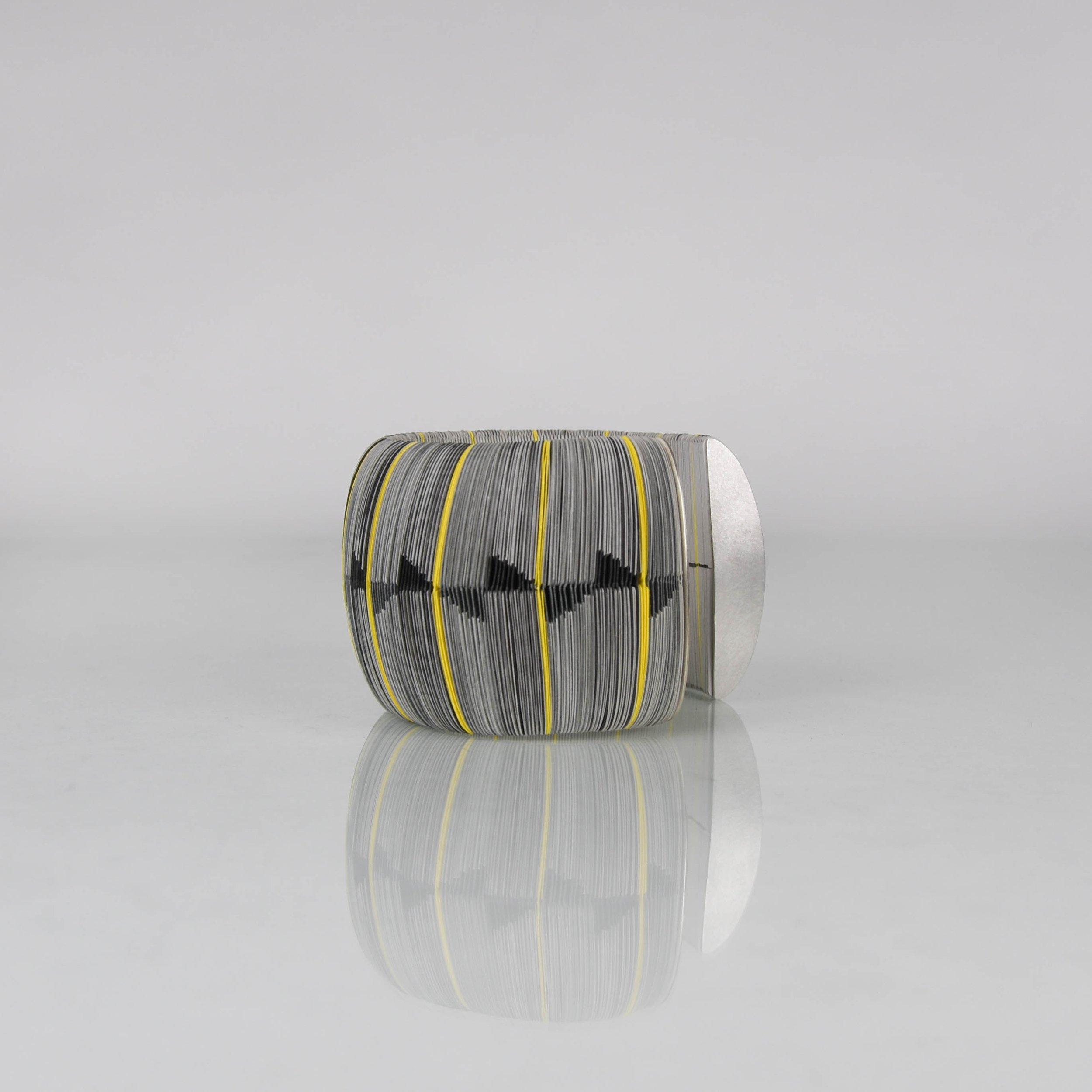 yellow-grey bangle 04.jpg