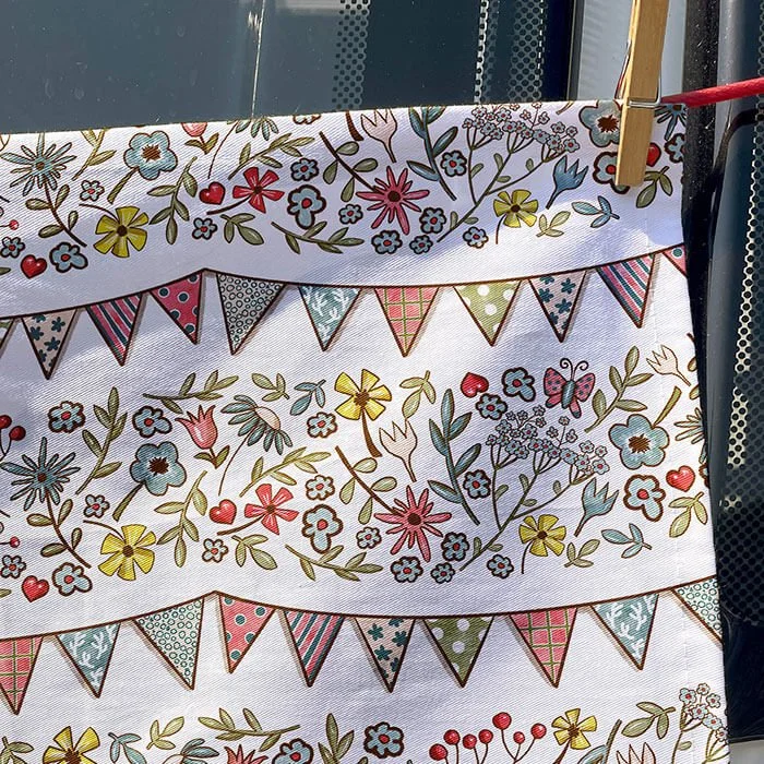 Tea towel floral bunting close.jpg