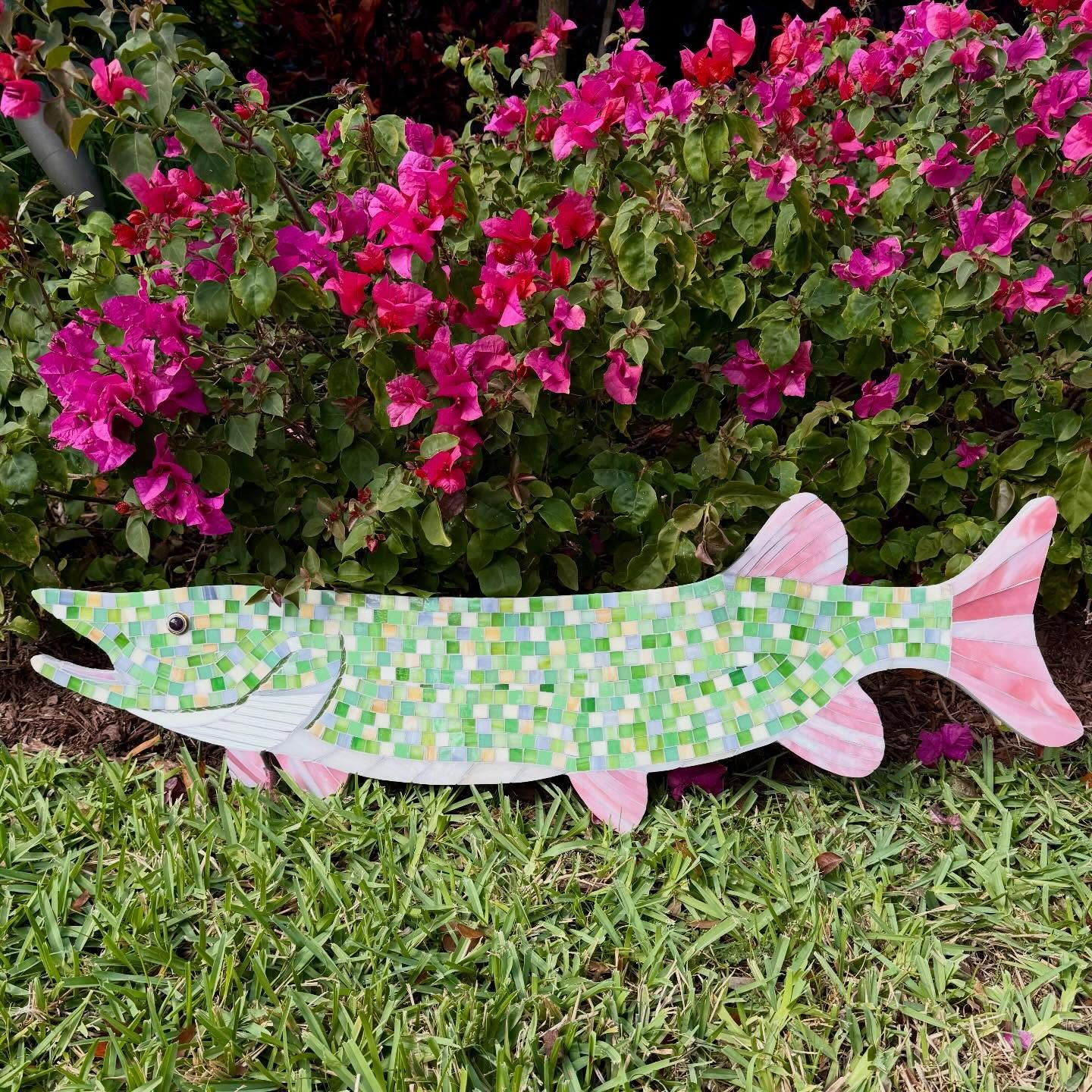 Mr. Muskie Fish is ready for shipment to my brother who is an avid fisherman in MN. I enjoyed creating this piece, the colors, design and layout. It&rsquo;s 34&rdquo; x 11&rdquo;. @skeew.biz 

#mosaics #mosaicfish #muskieart #fishart #fishmosaic