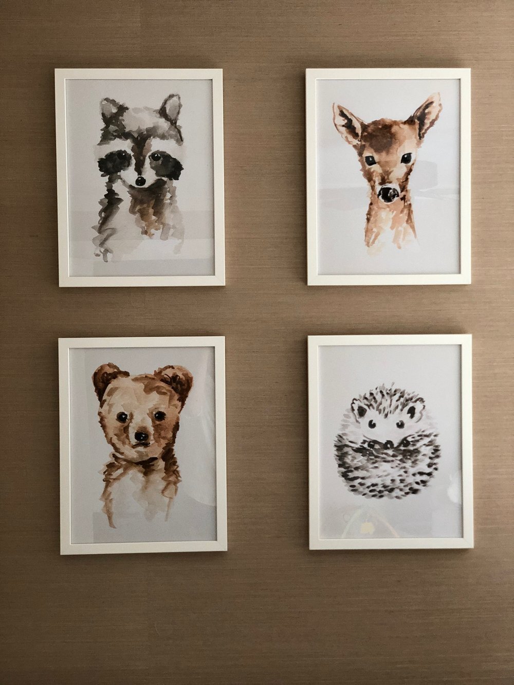FRAMED RACCOON WATERCOLOR PRINT - Alexandra Lauren Home Collection