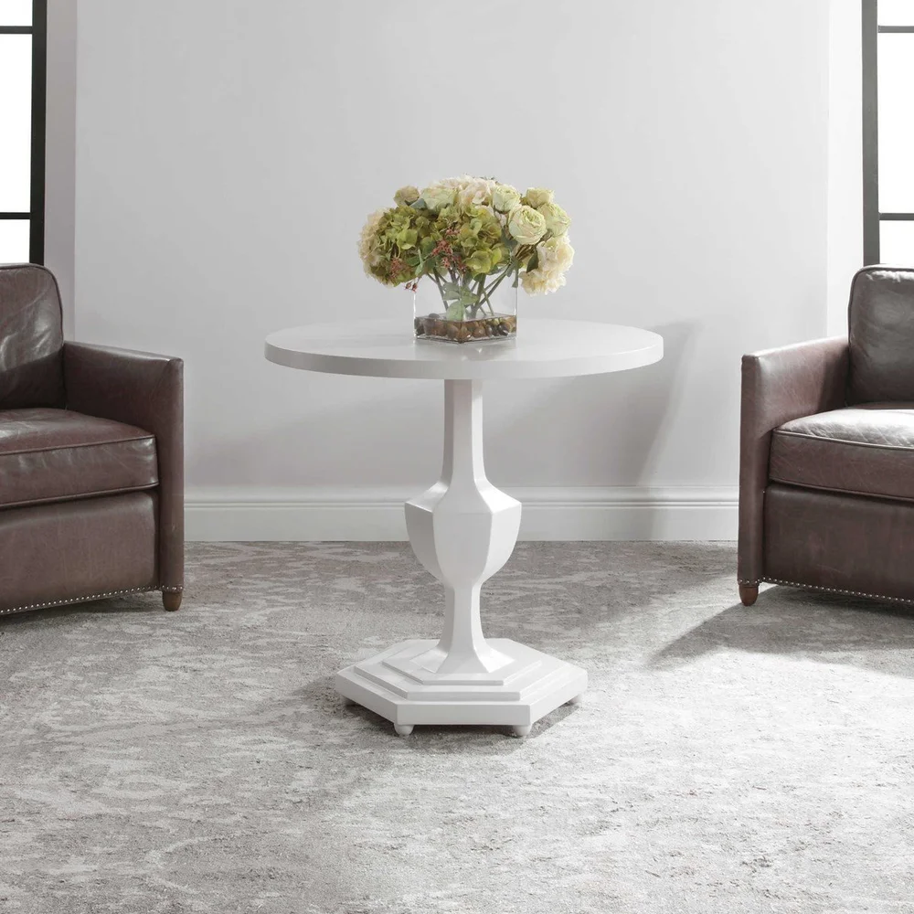 trumpet-accent-table