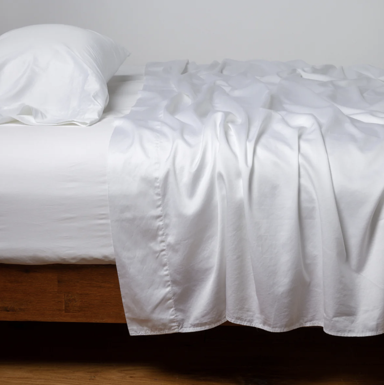 BRIA FLAT SHEET - Alexandra Lauren Home Collection